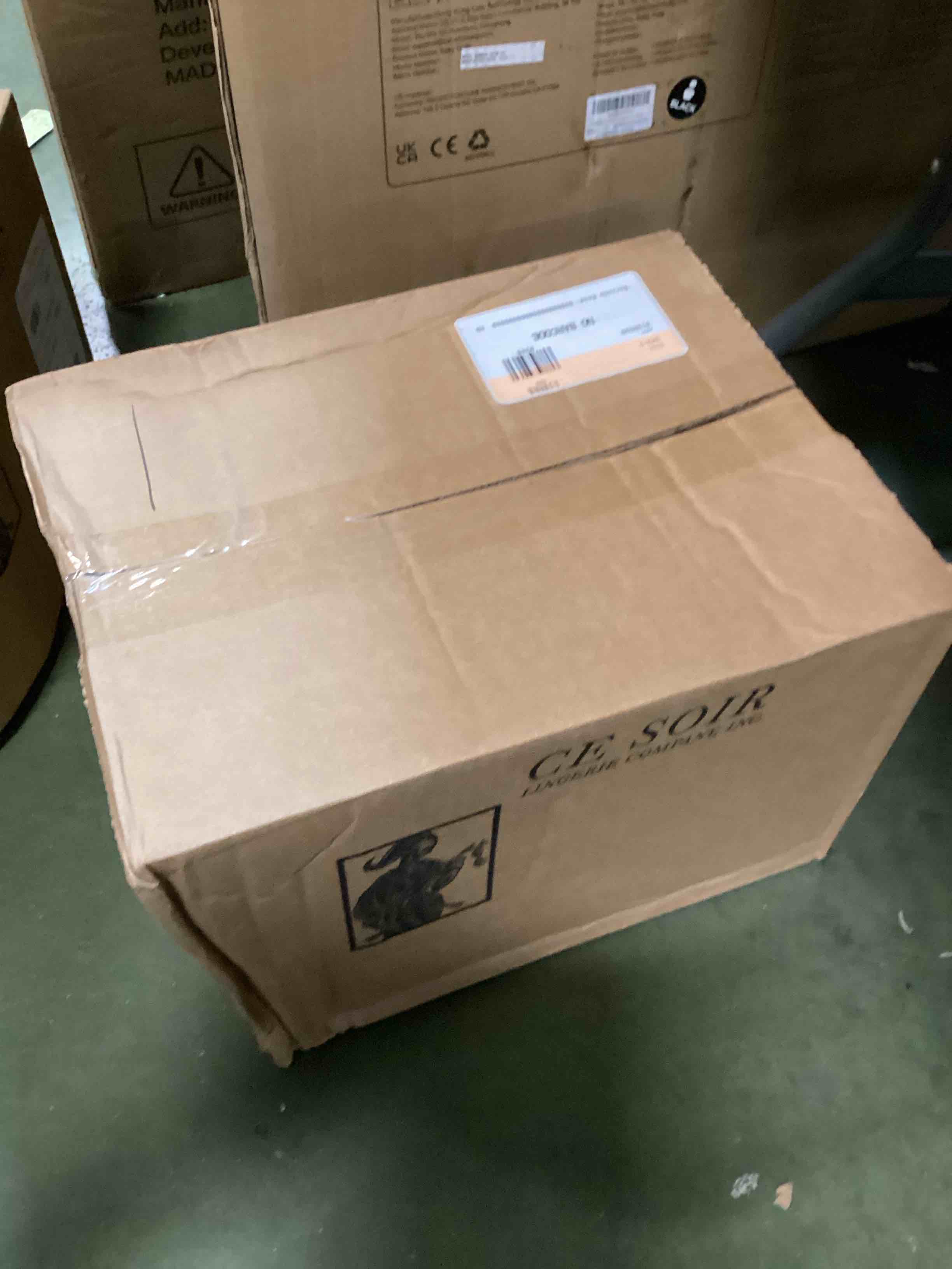https://s3.amazonaws.com/lotting-images-prod/bidfta/_1715883030335.jpeg