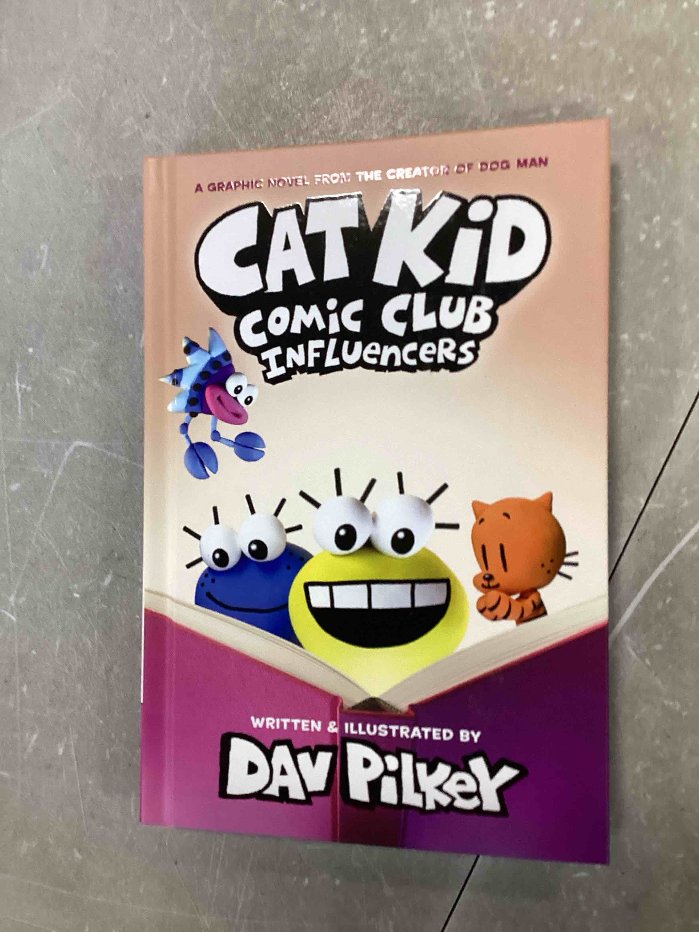 Cat Kid Comic Club: Influencers: A Graphic Novel (Cat Kid Comic Club #5): From the Creator of Dog Man