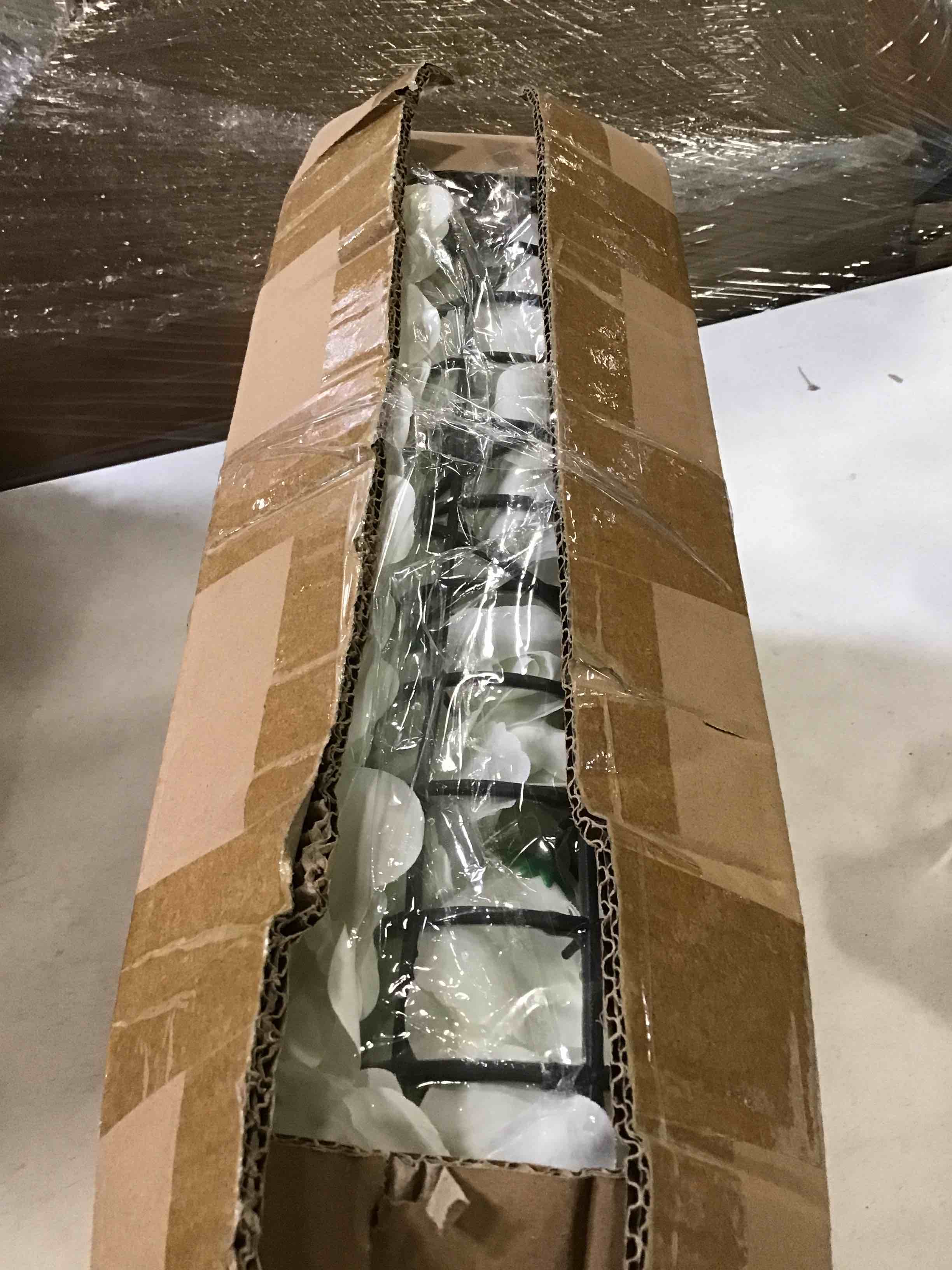 https://s3.amazonaws.com/lotting-images-prod/bidfta/_1716910292402.jpeg