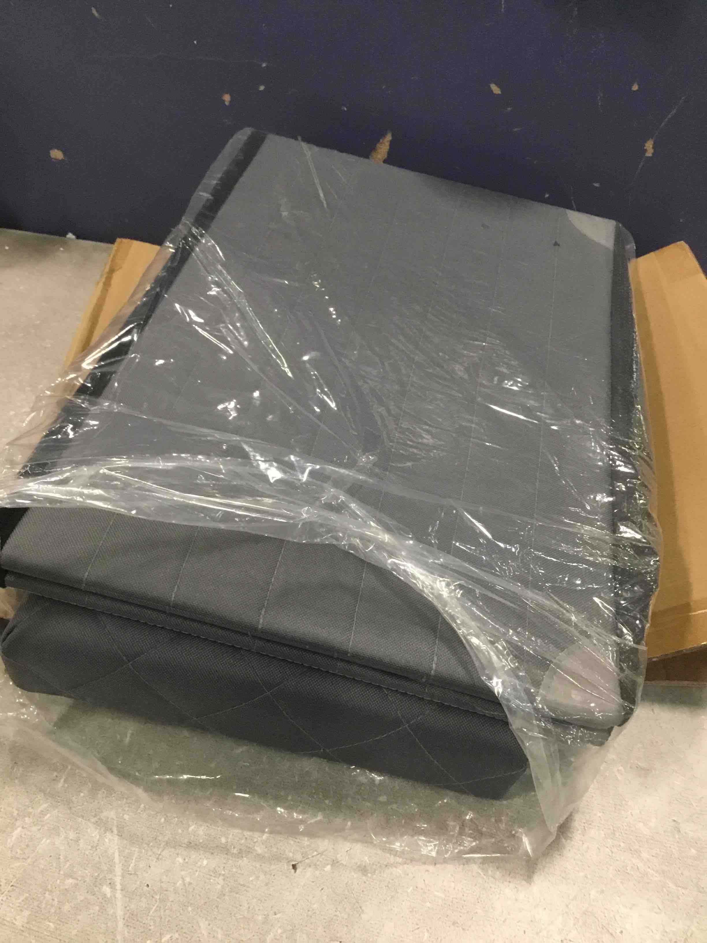 https://s3.amazonaws.com/lotting-images-prod/bidfta/_1717006748081.jpeg