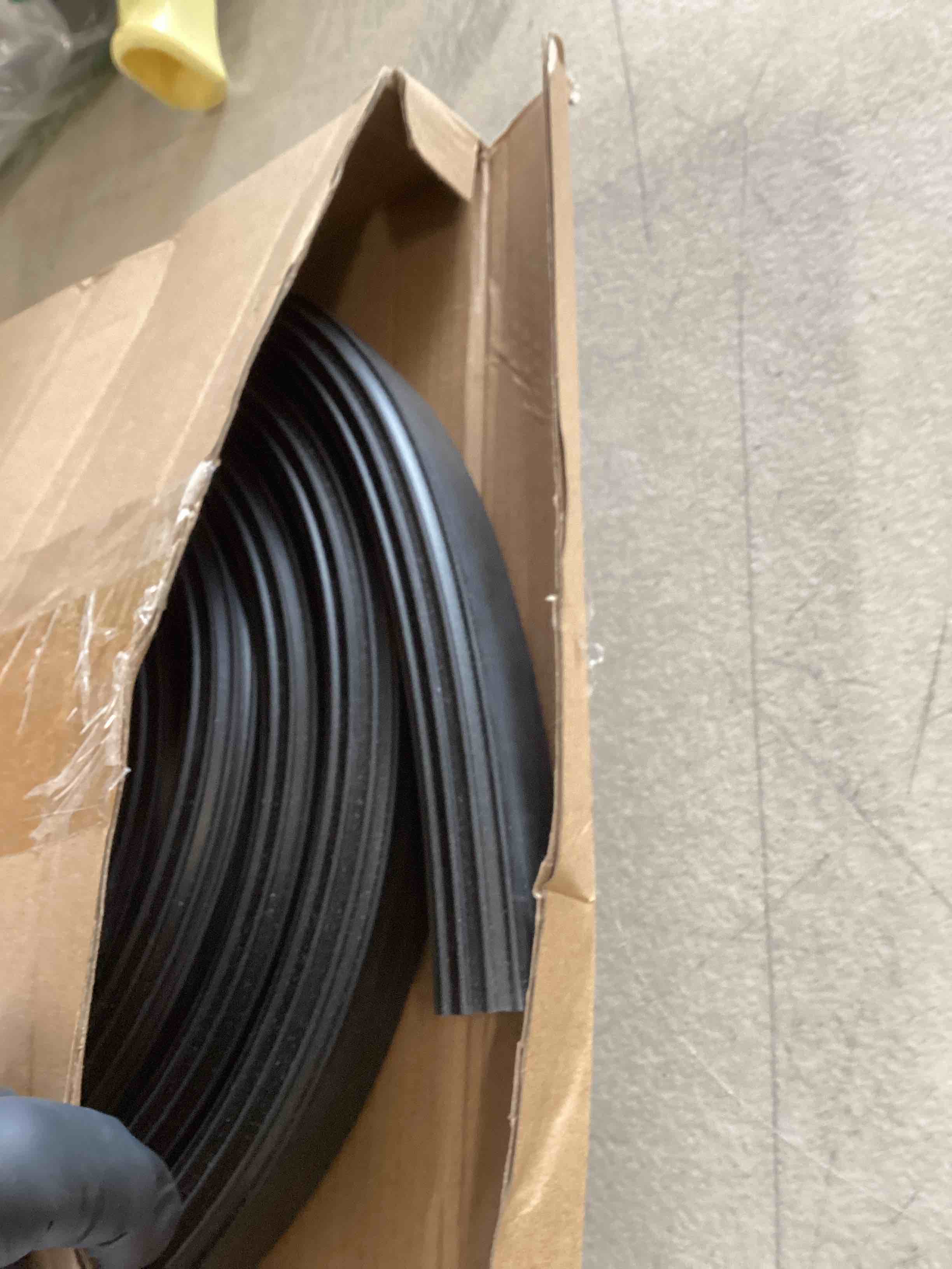 https://s3.amazonaws.com/lotting-images-prod/bidfta/_1717070582590.jpeg