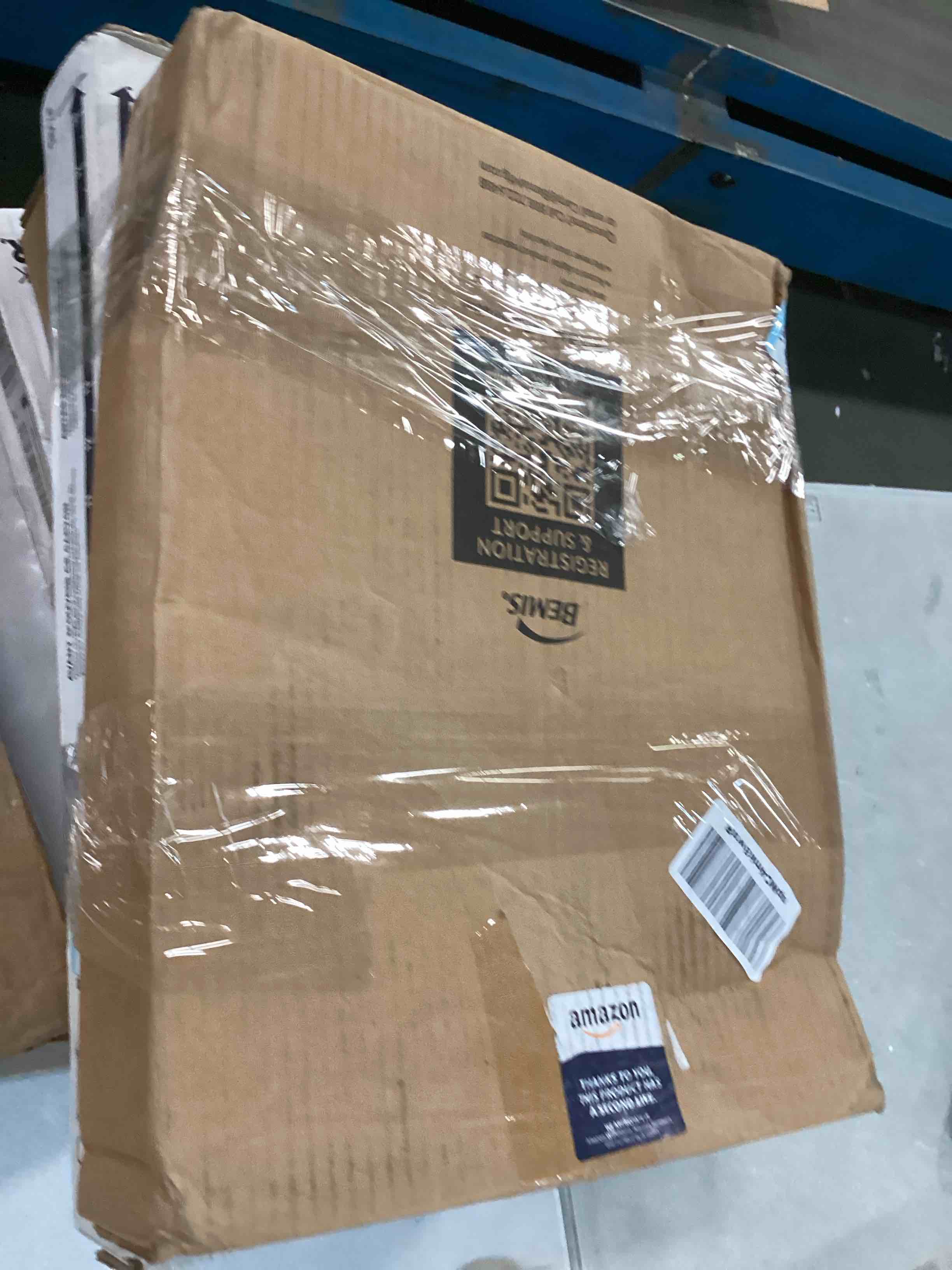 https://s3.amazonaws.com/lotting-images-prod/bidfta/_1717171138929.jpeg
