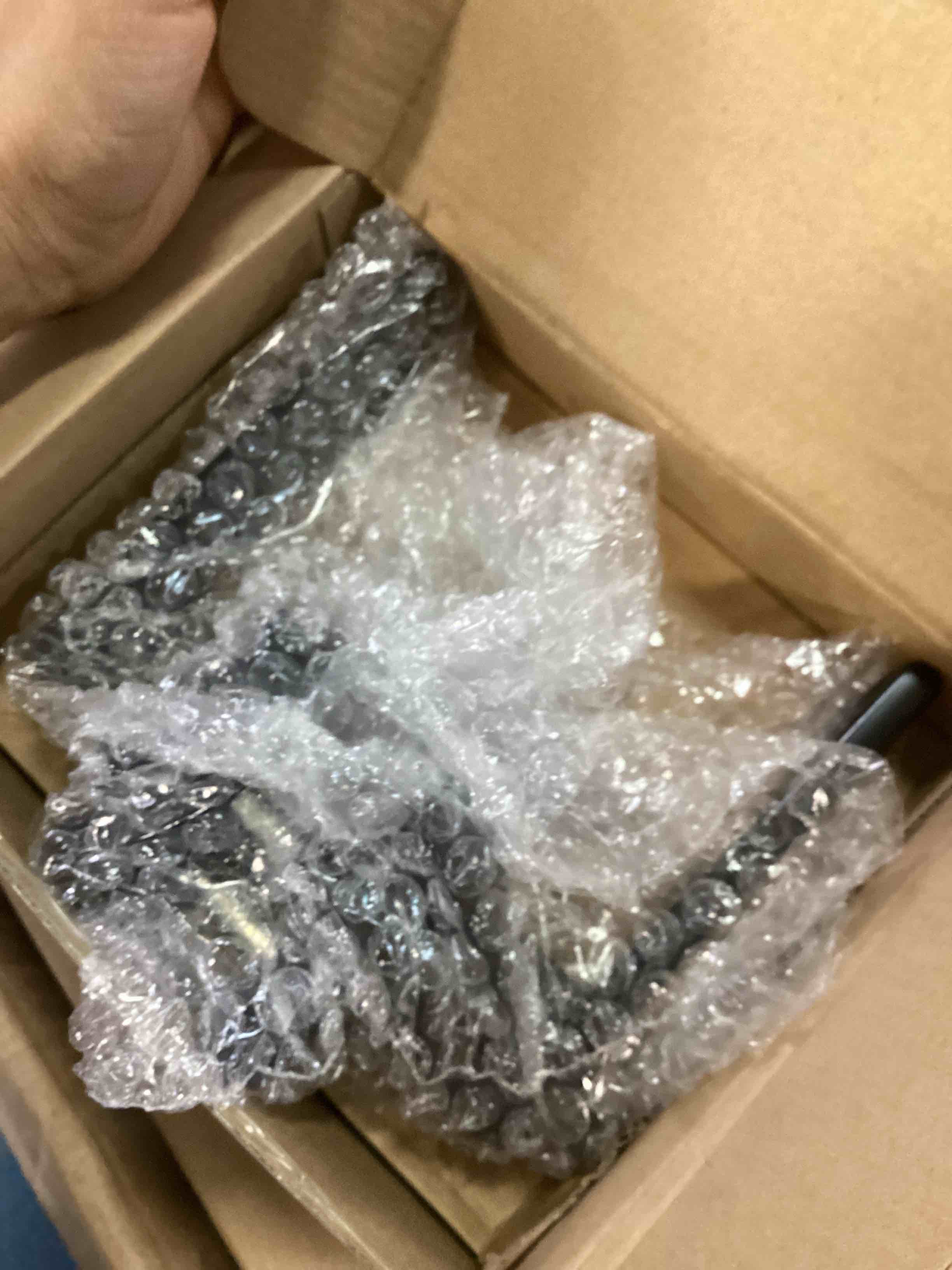 https://s3.amazonaws.com/lotting-images-prod/bidfta/_1717171908056.jpeg