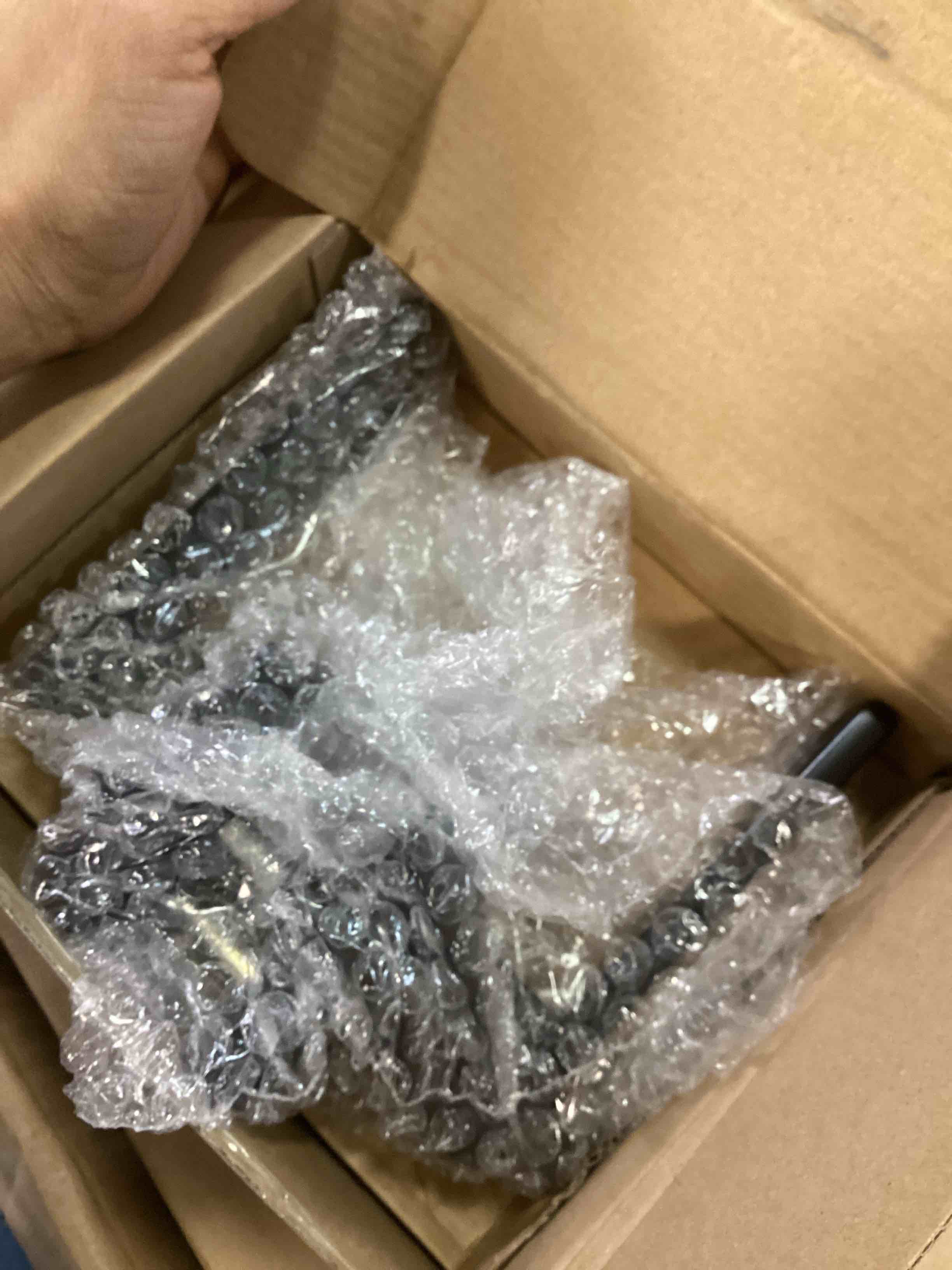 https://s3.amazonaws.com/lotting-images-prod/bidfta/_1717171908945.jpeg