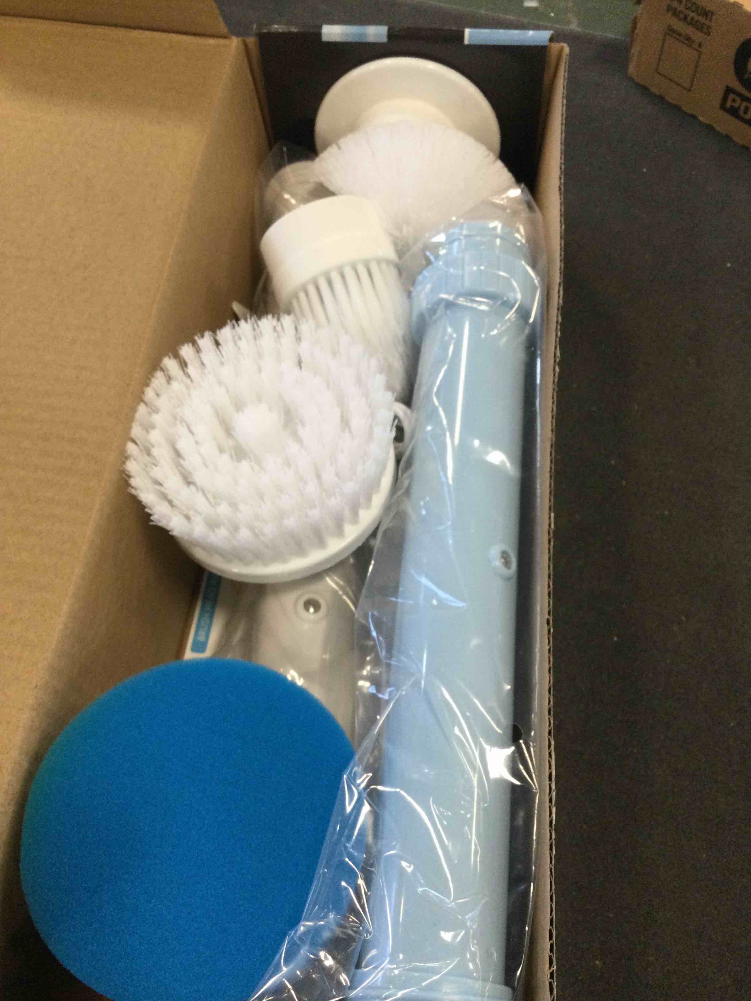 https://s3.amazonaws.com/lotting-images-prod/bidfta/_1718200455884.jpeg