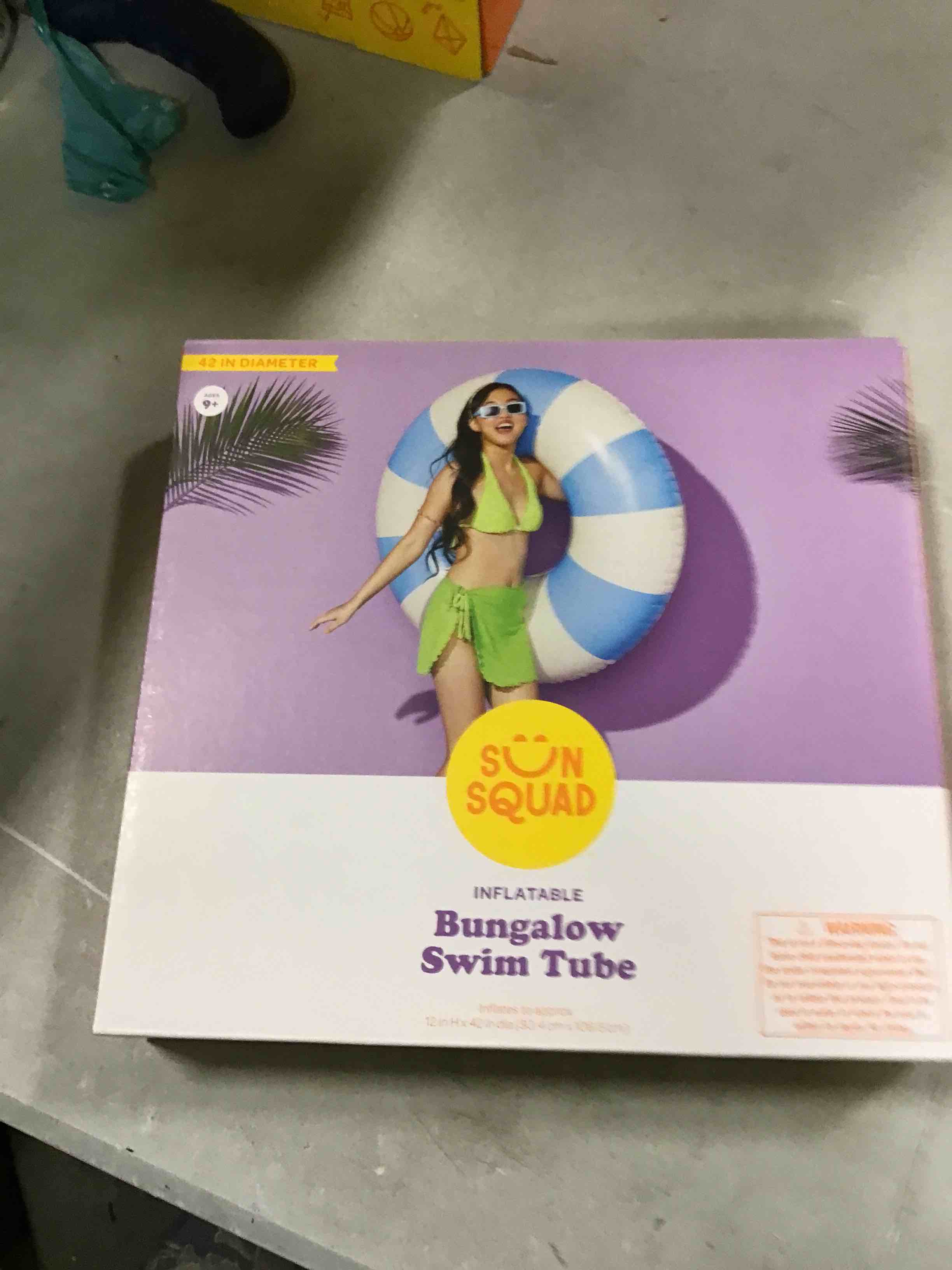 https://s3.amazonaws.com/lotting-images-prod/bidfta/_1718650370659.jpeg