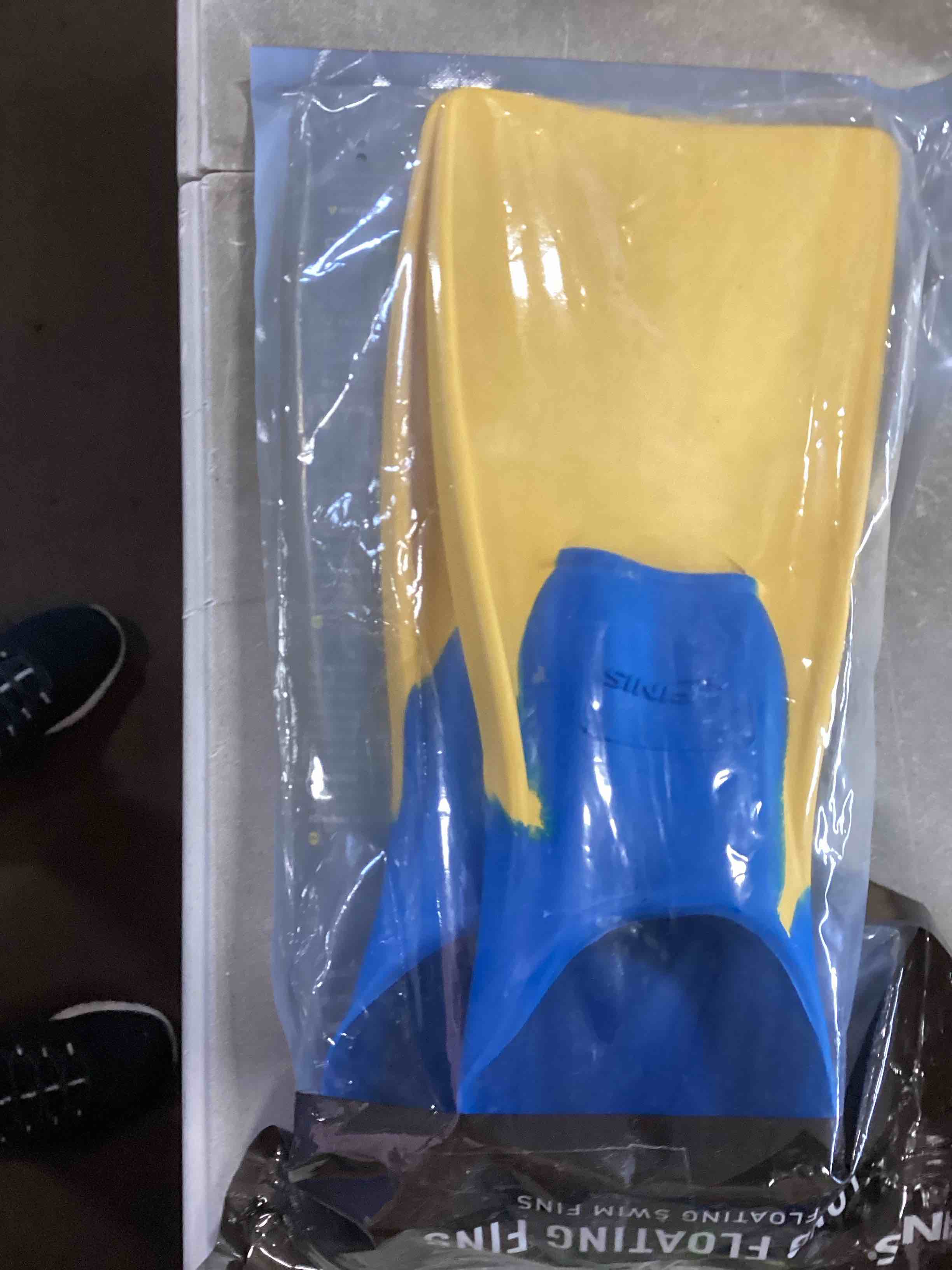 FINIS Long Floating Fins for Swimming and Snorkeling – Check Size Chart for Correct Sizing