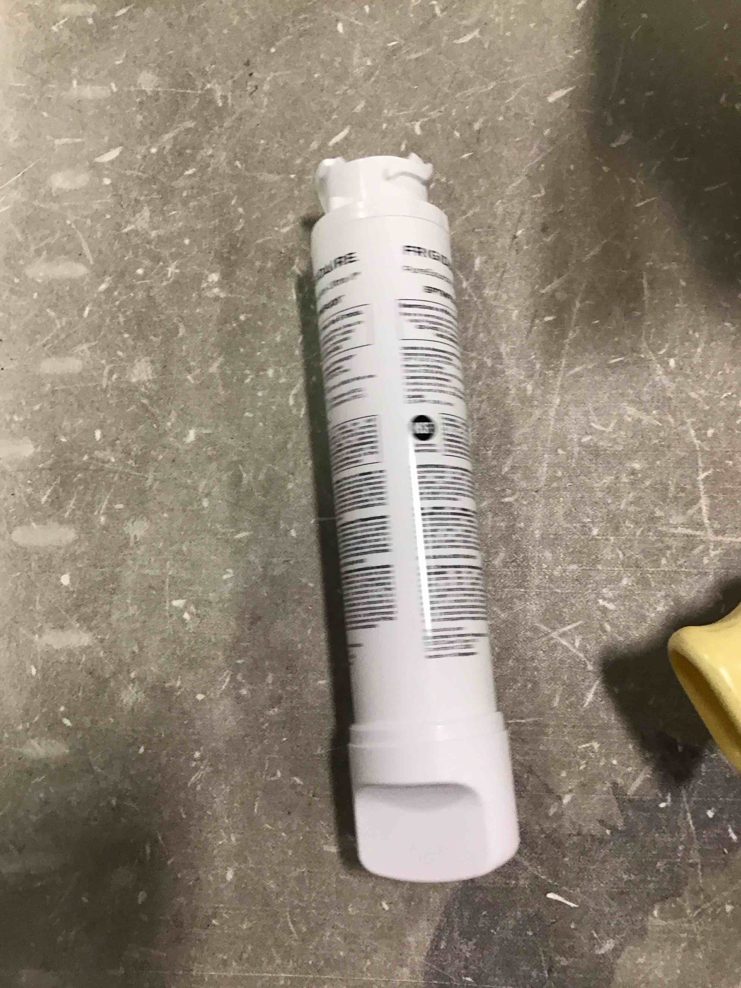 Frigidaire EPTWFU01 Water Filtration Filter, 1 Count, White