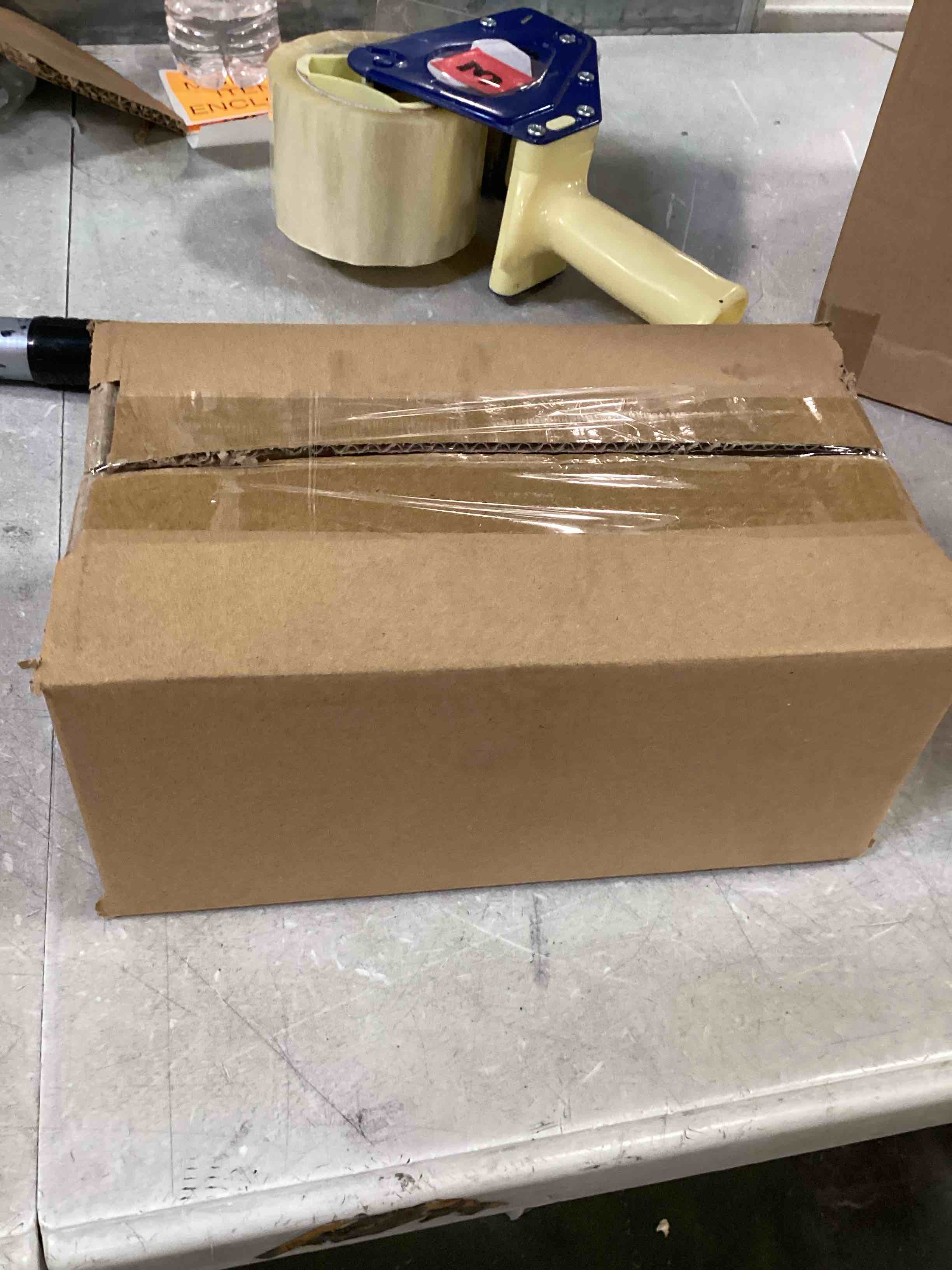 https://s3.amazonaws.com/lotting-images-prod/bidfta/_1720542156587.jpeg