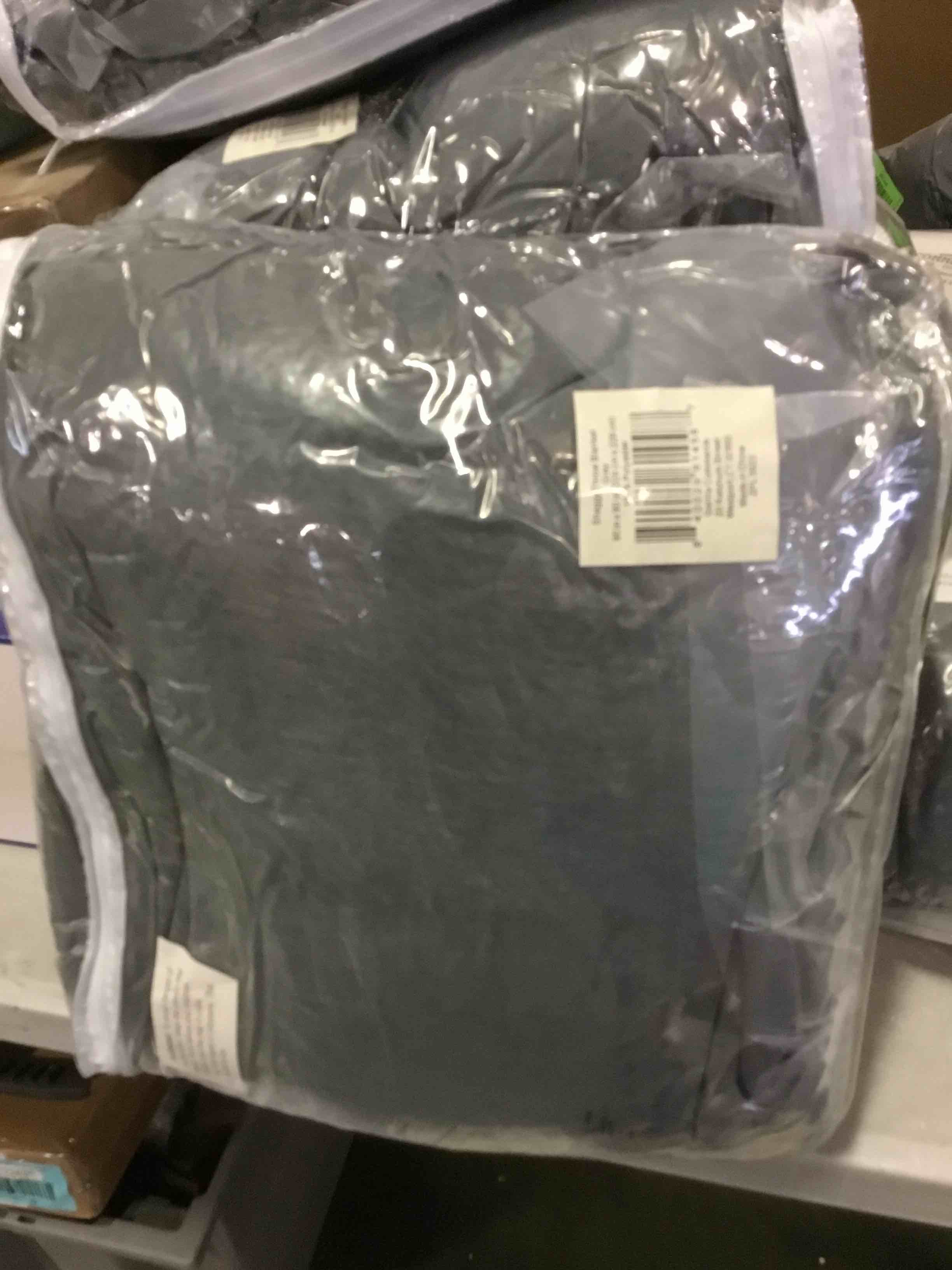 https://s3.amazonaws.com/lotting-images-prod/bidfta/_1720711228507.jpeg