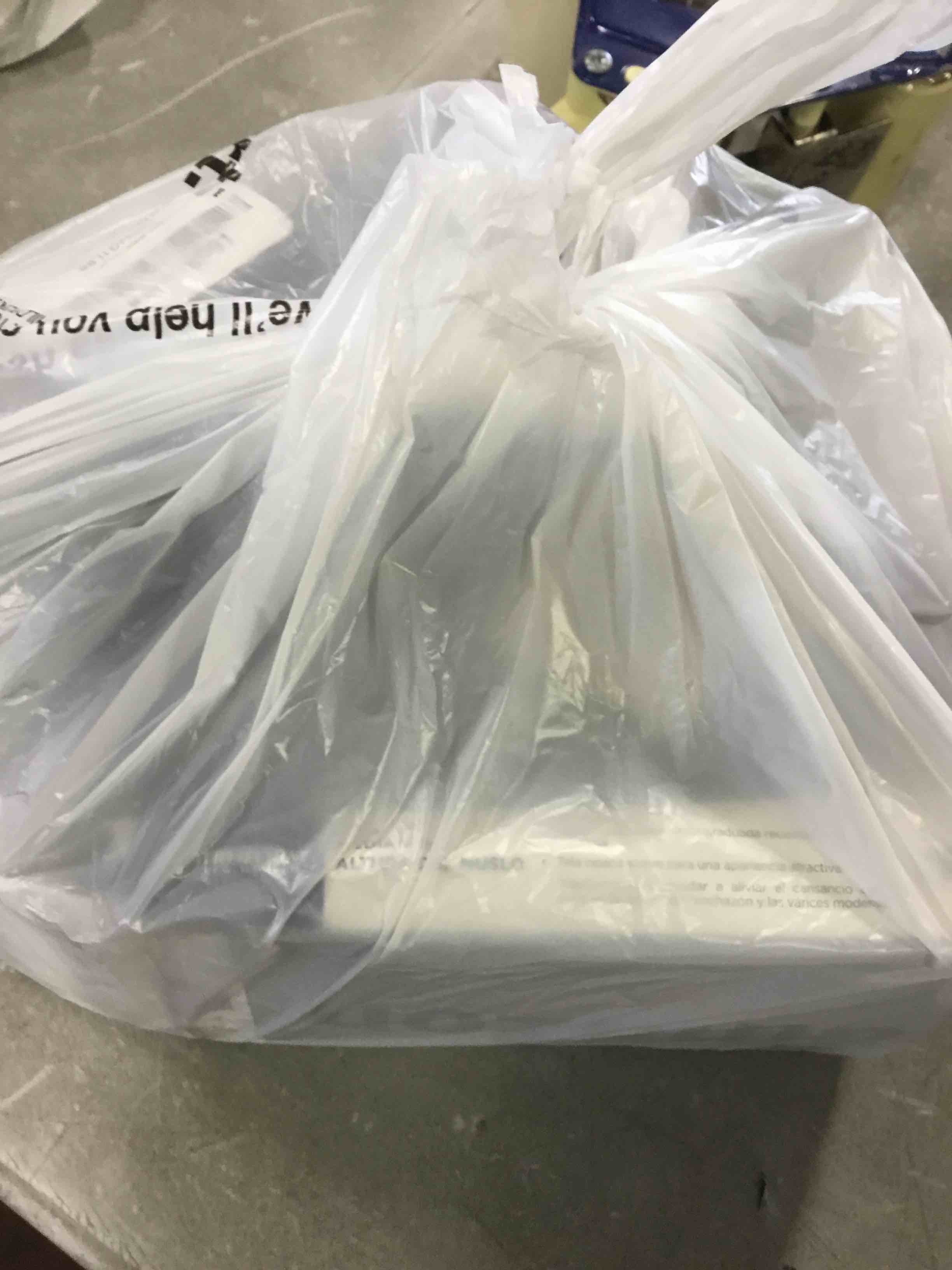 https://s3.amazonaws.com/lotting-images-prod/bidfta/_1721658613839.jpeg