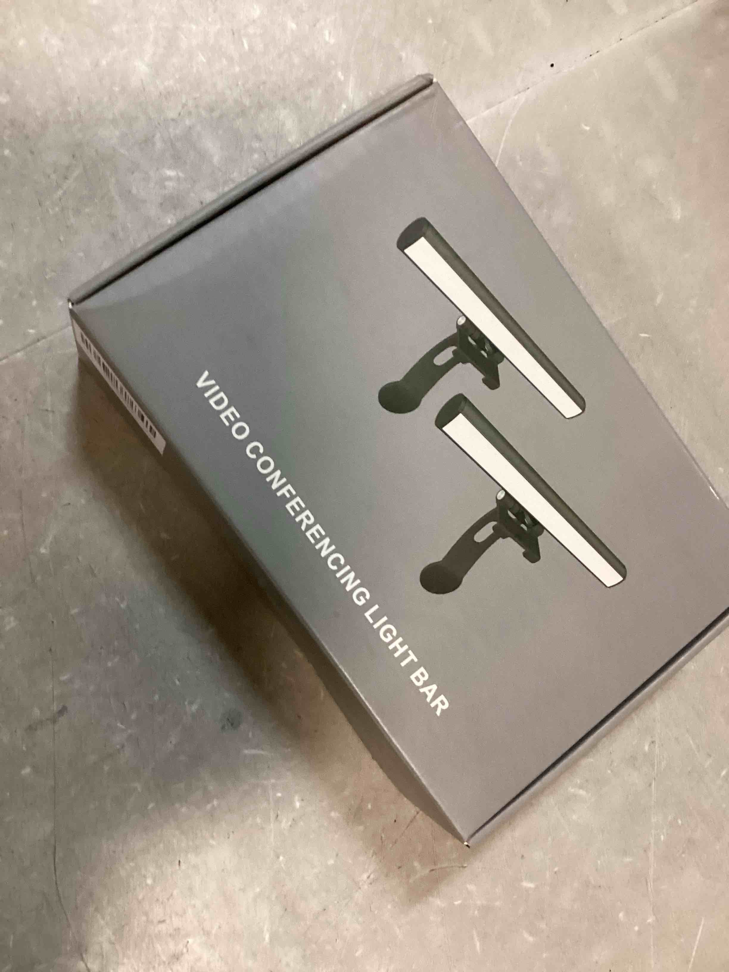 https://s3.amazonaws.com/lotting-images-prod/bidfta/_1721908876657.jpeg