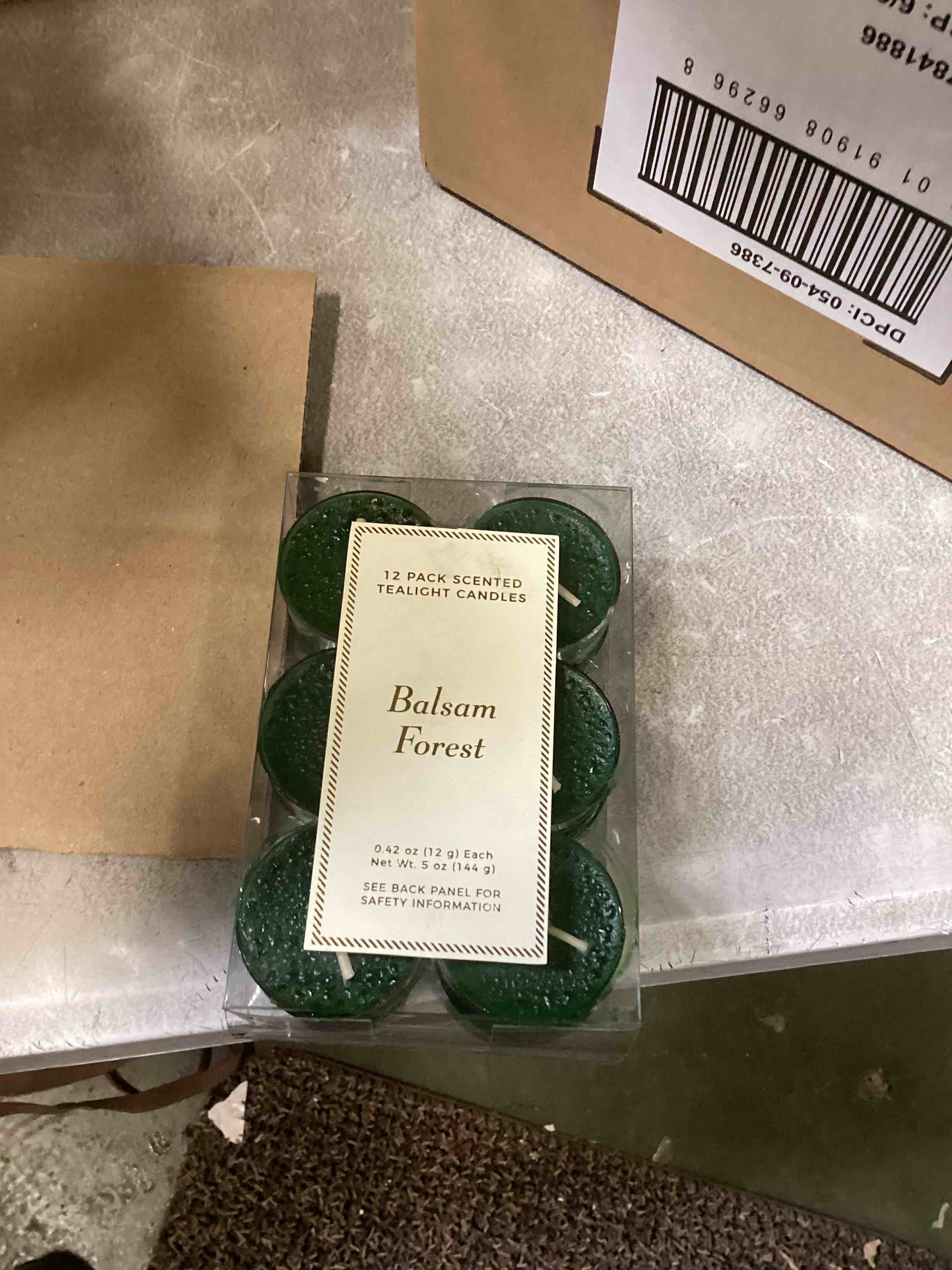 https://s3.amazonaws.com/lotting-images-prod/bidfta/_1722018939360.jpeg