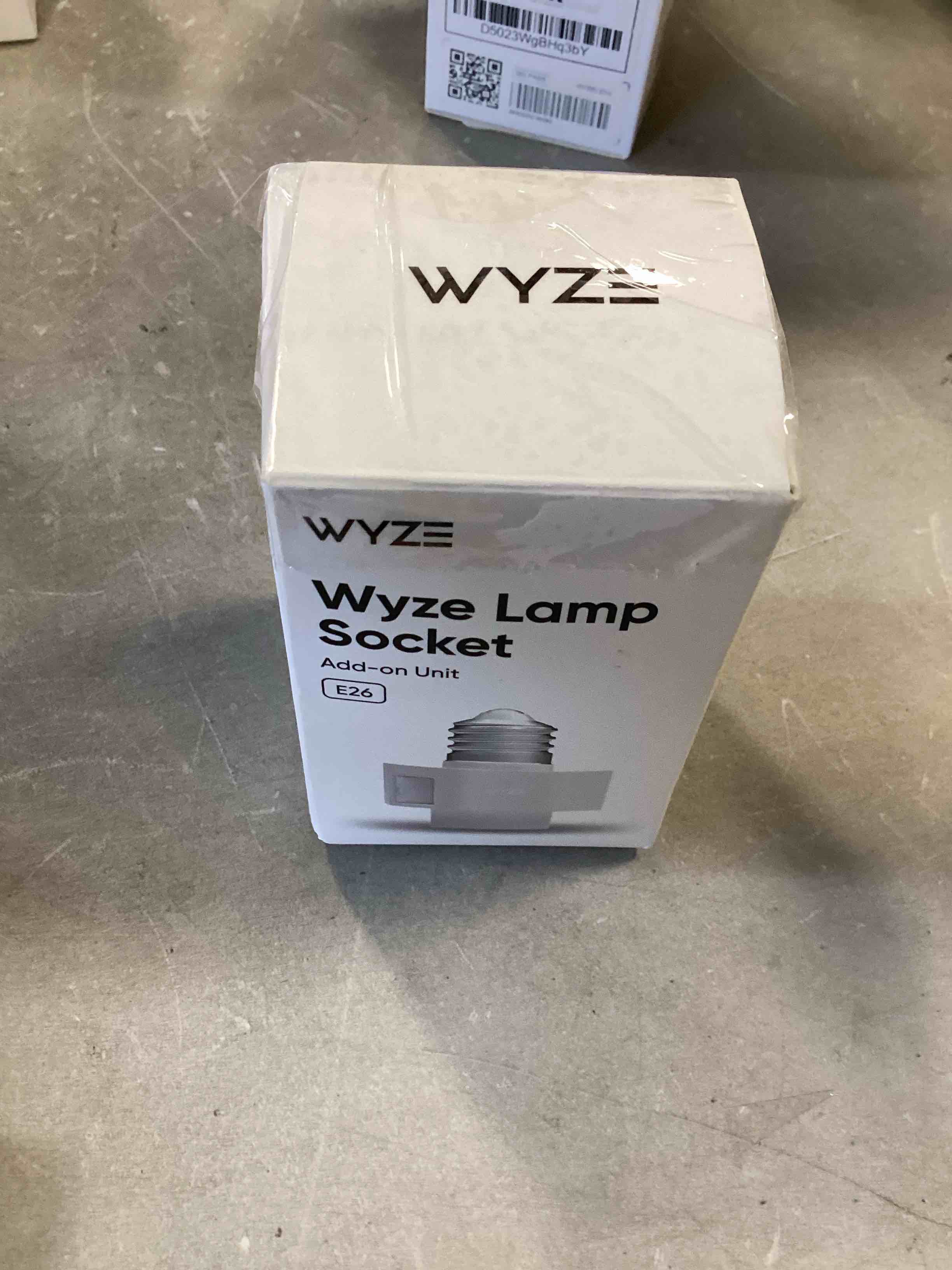 https://s3.amazonaws.com/lotting-images-prod/bidfta/_1722968511238.jpeg