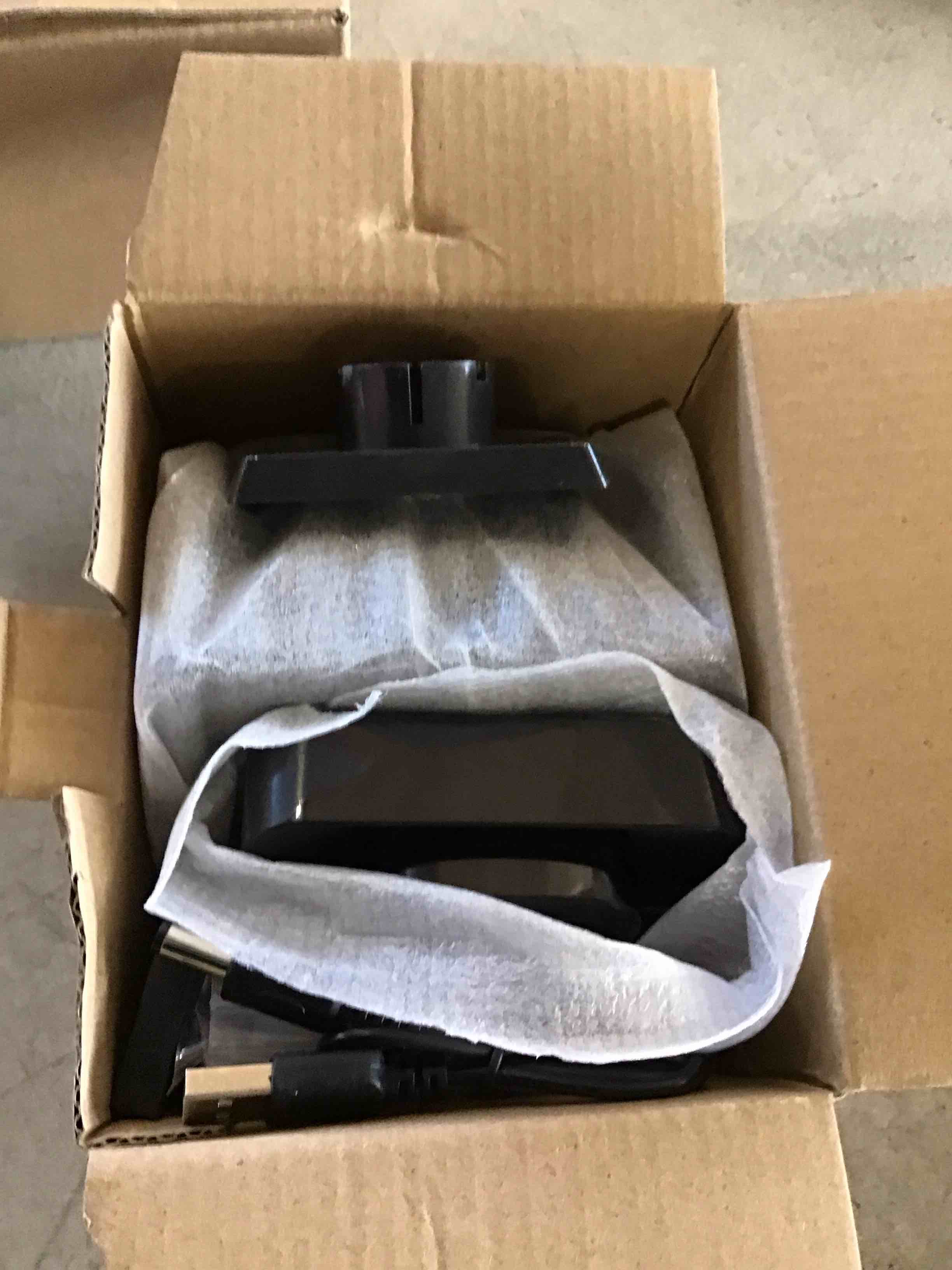 https://s3.amazonaws.com/lotting-images-prod/bidfta/_1724070244365.jpeg