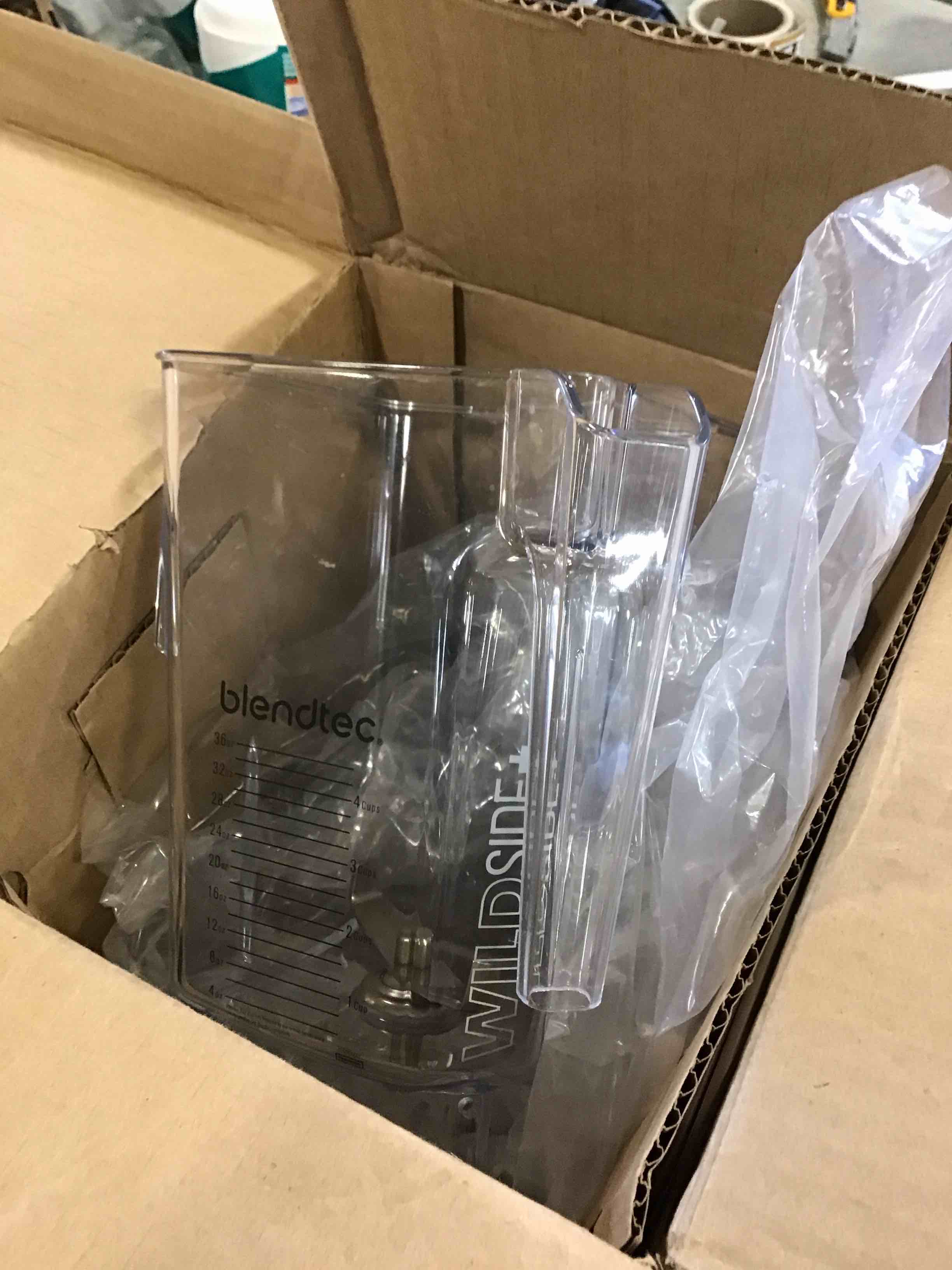 https://s3.amazonaws.com/lotting-images-prod/bidfta/_1724260734687.jpeg