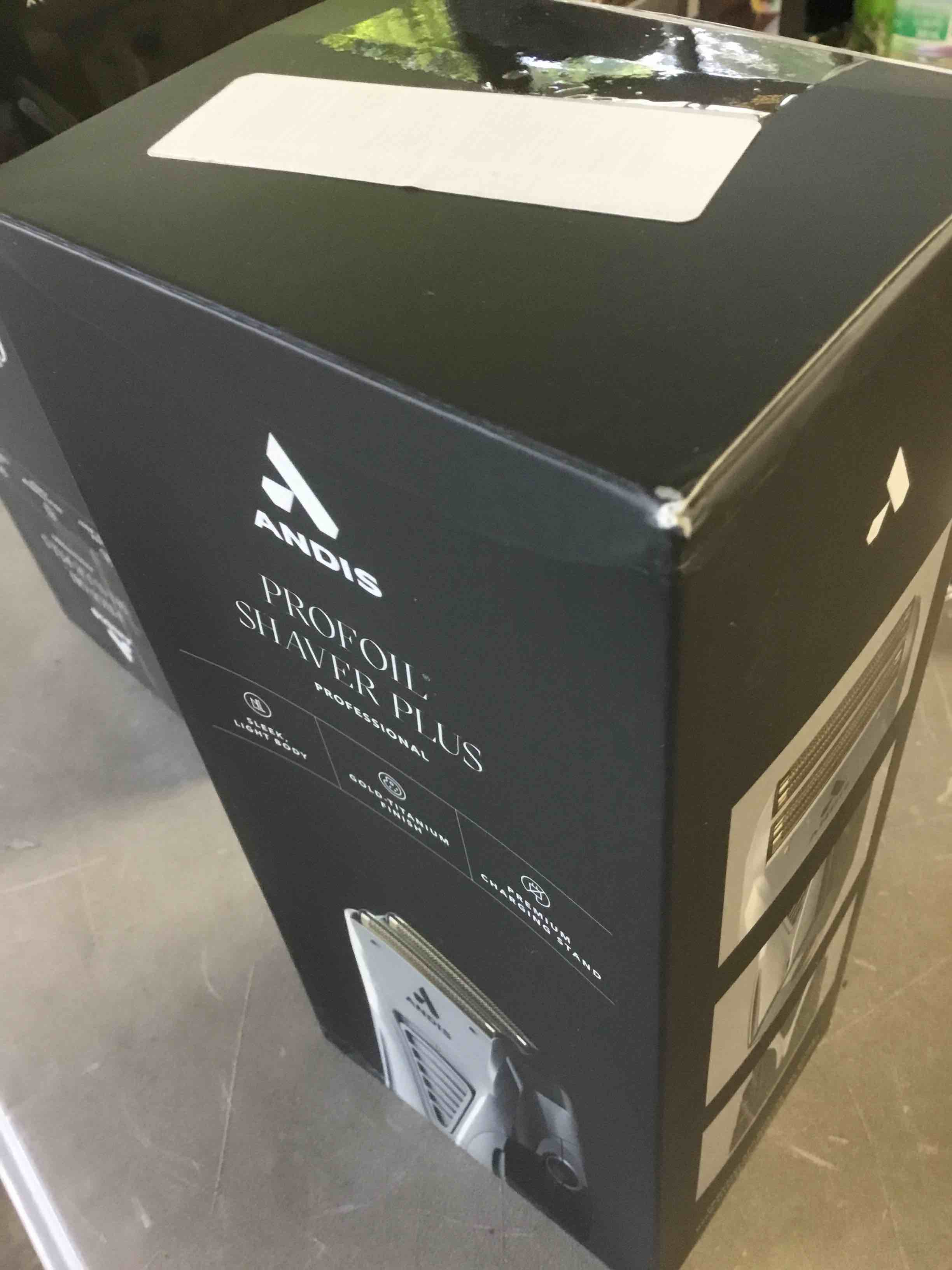 https://s3.amazonaws.com/lotting-images-prod/bidfta/_1724329860307.jpeg