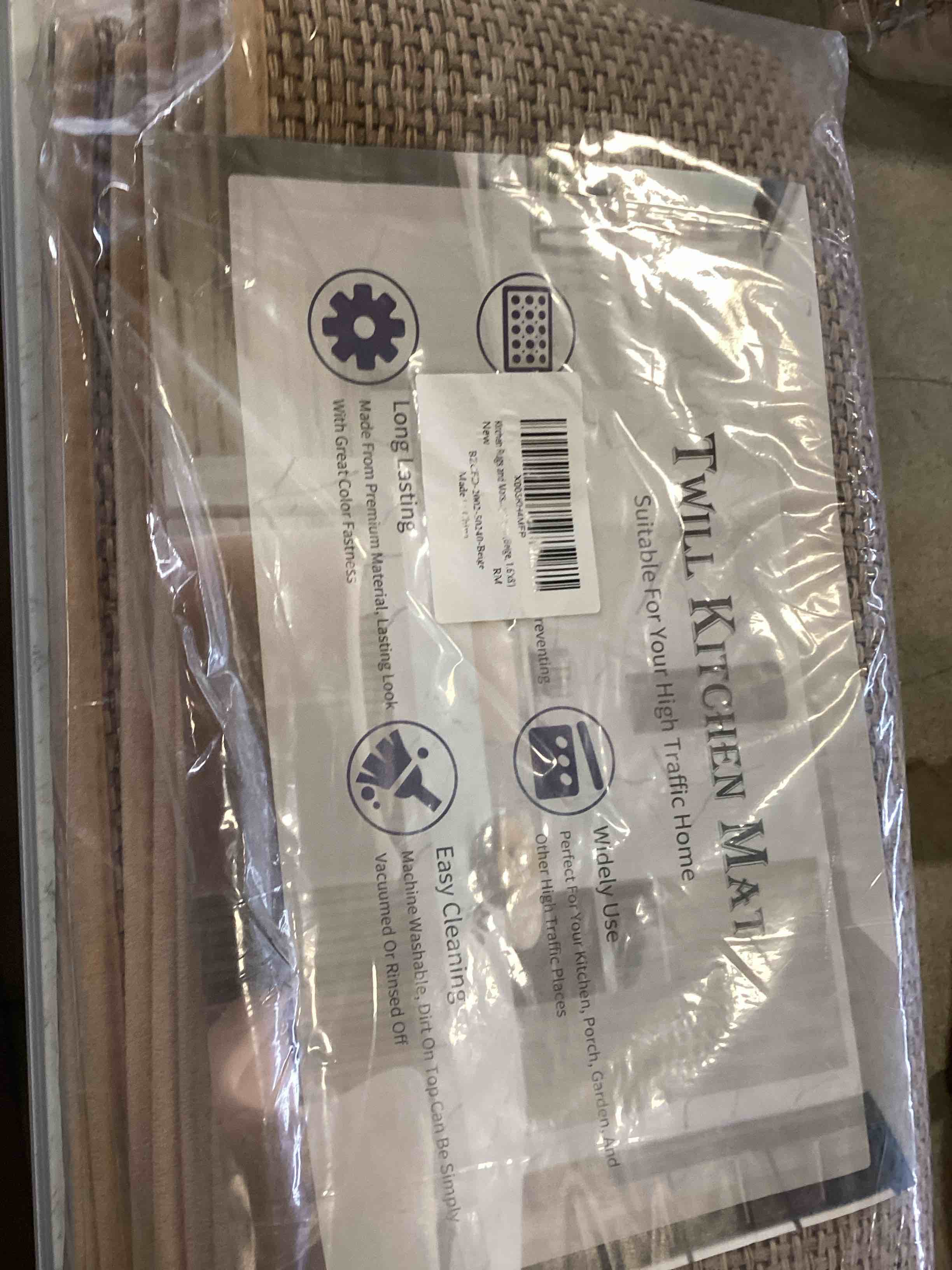 Kitchen-Runner Rugs 1.6' x 8' Non Skid Washable Hallway Runner Rugs, Kitchen Runner Rugs and mats for Kitchen, Front of Sink, Kitchen Mats for Floor (Beige, 1.6'x8')