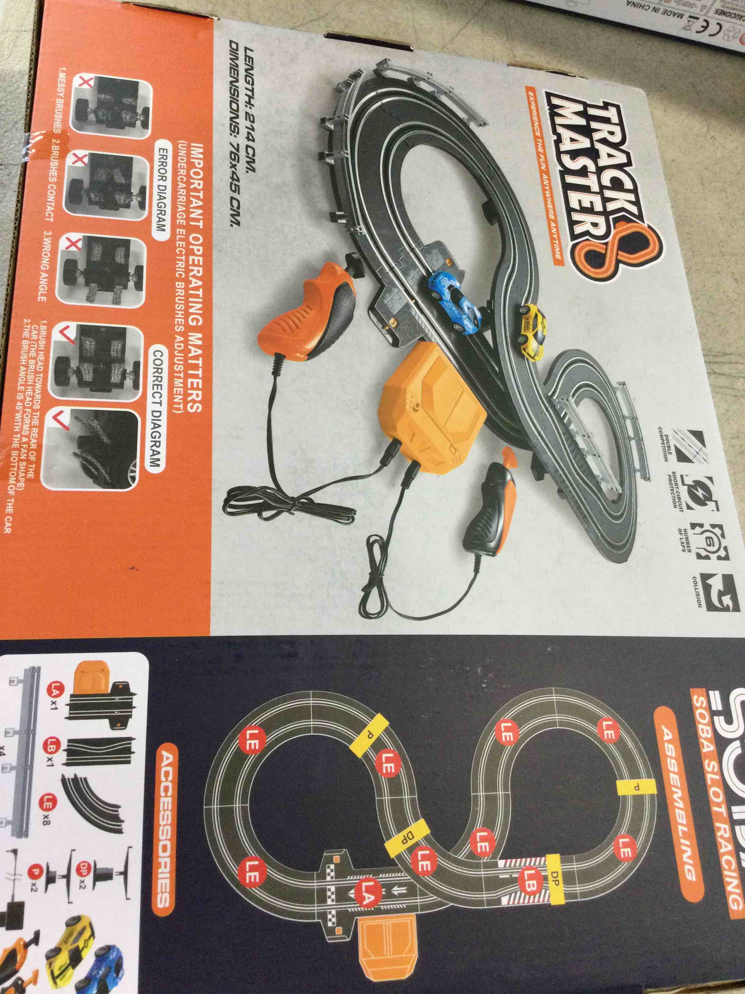 https://s3.amazonaws.com/lotting-images-prod/bidfta/_1725563357716.jpeg