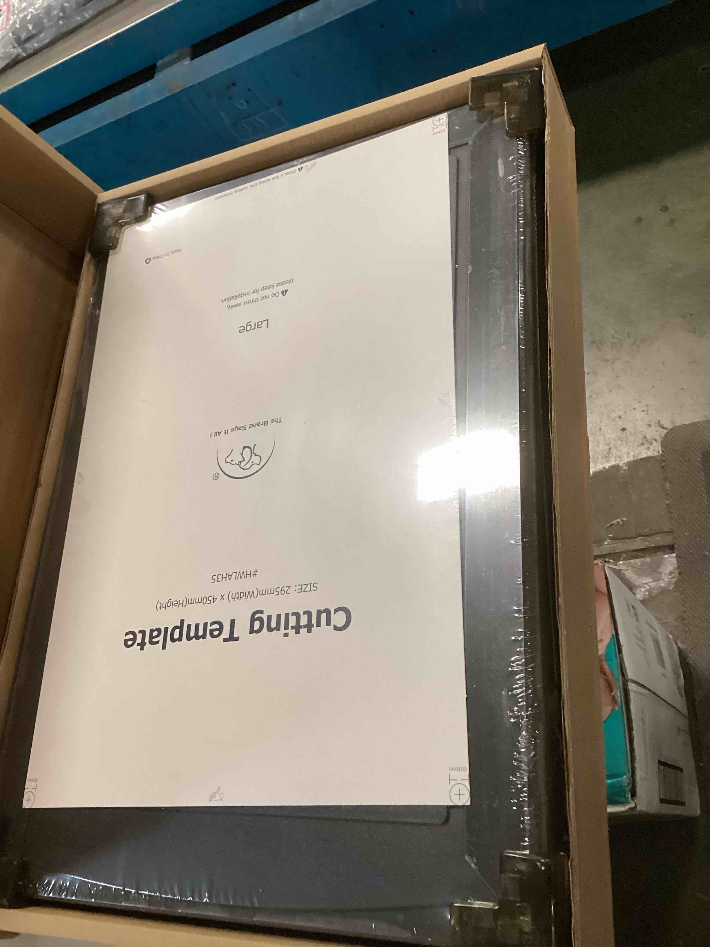 https://s3.amazonaws.com/lotting-images-prod/bidfta/_1725651440148.jpeg