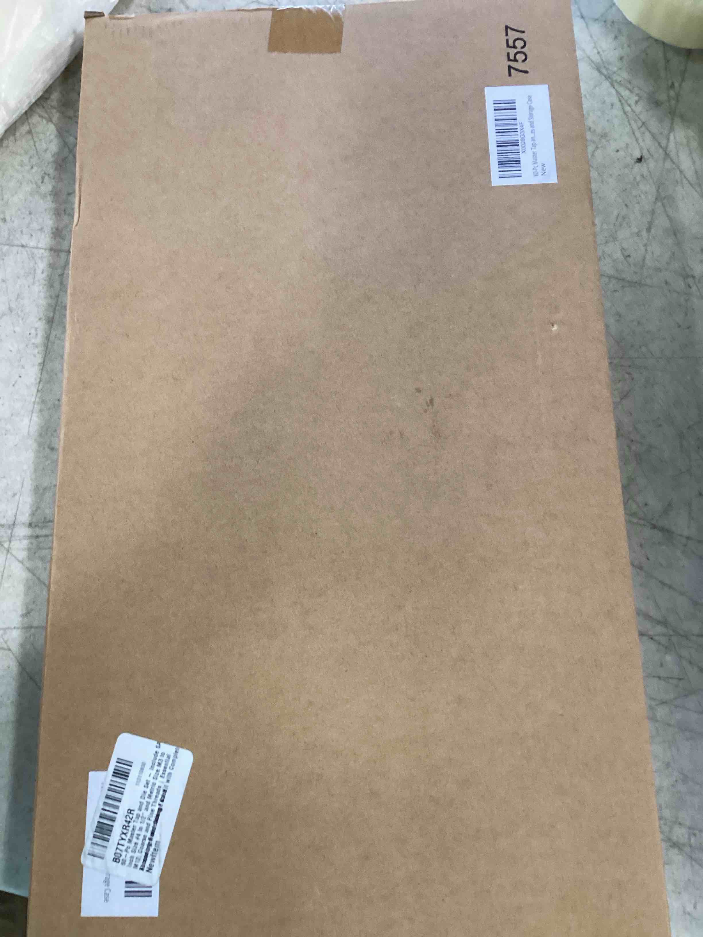 https://s3.amazonaws.com/lotting-images-prod/bidfta/_1726240585890.jpeg
