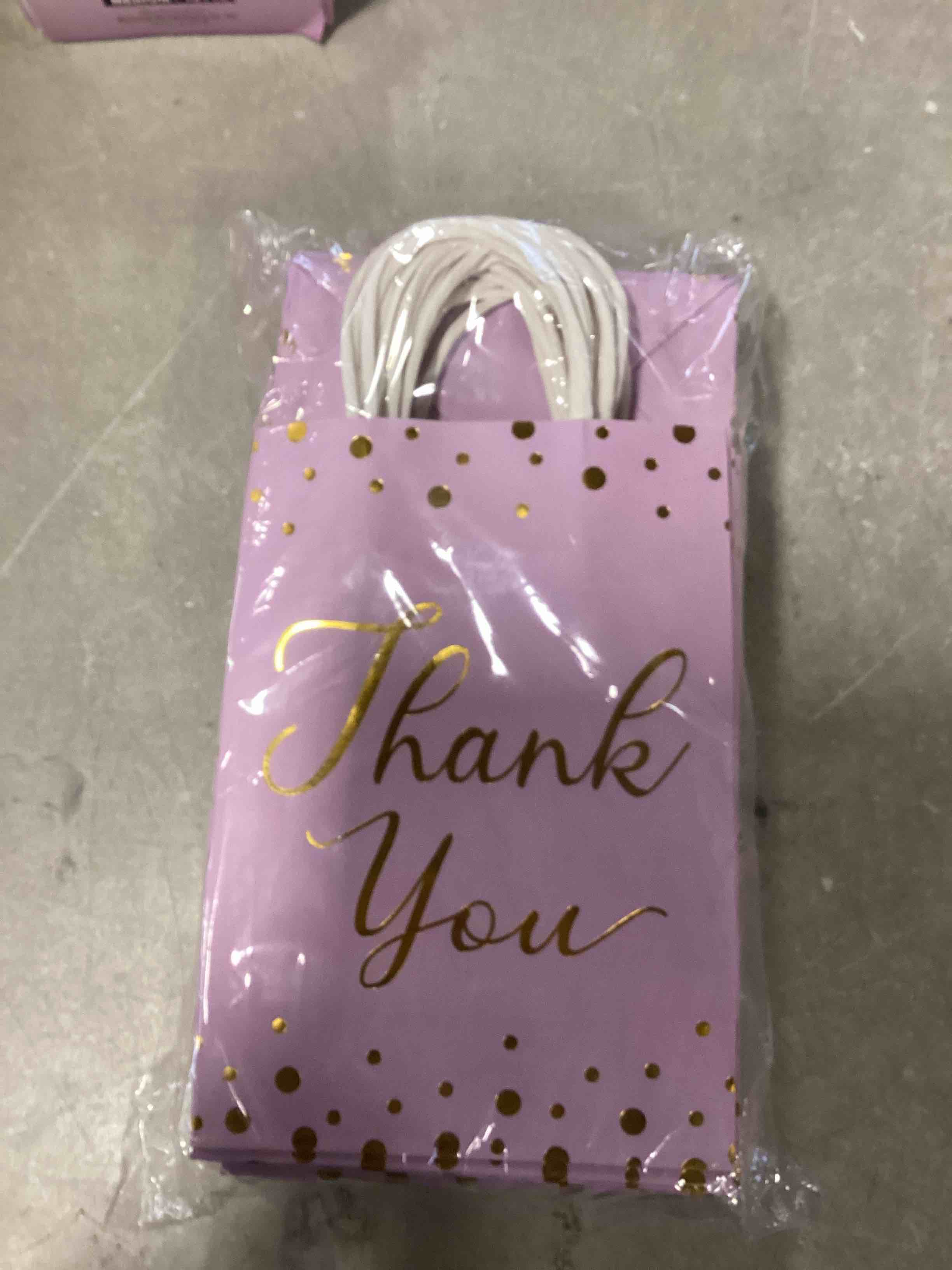 https://s3.amazonaws.com/lotting-images-prod/bidfta/_1727093987557.jpeg