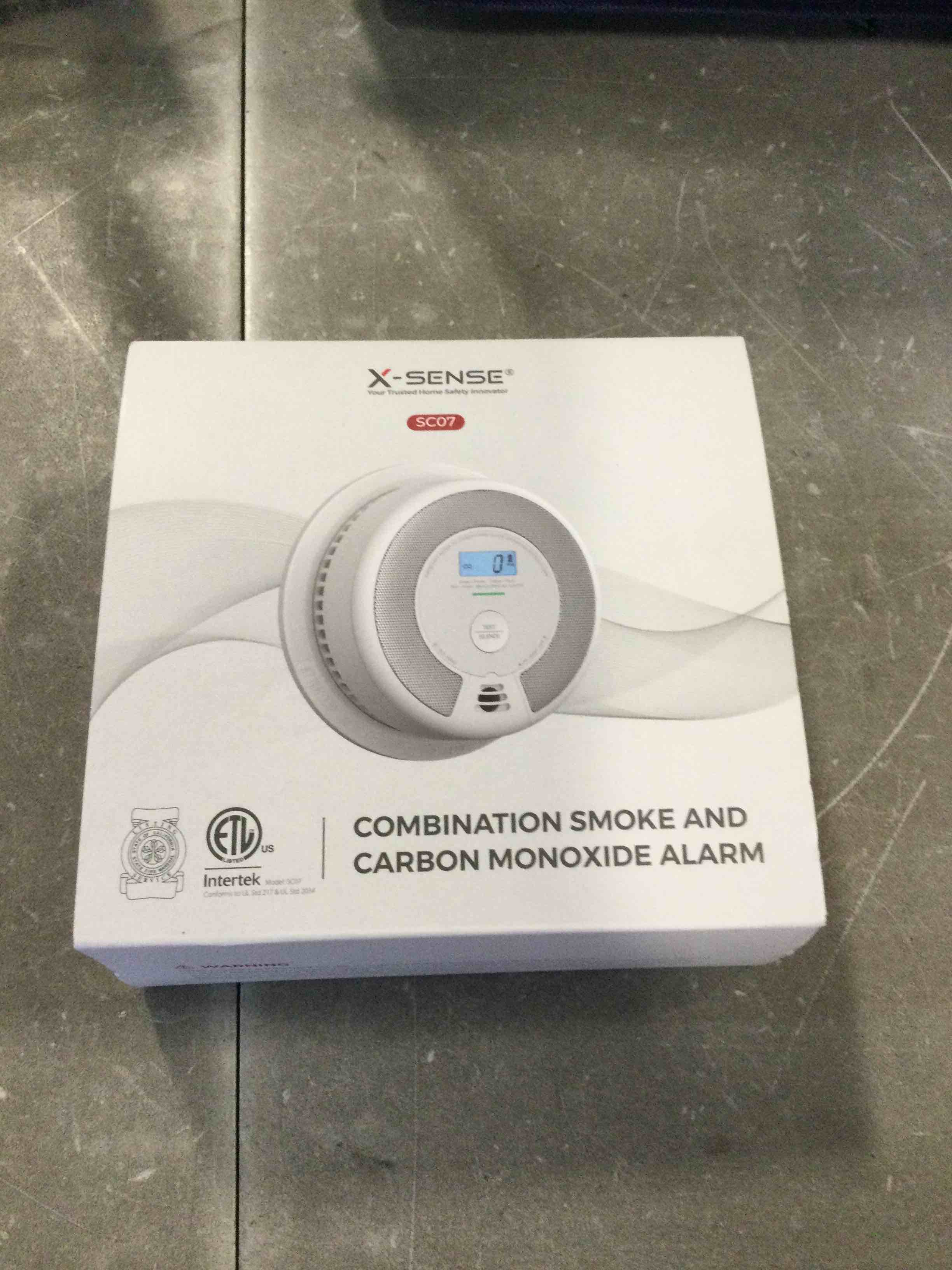 https://s3.amazonaws.com/lotting-images-prod/bidfta/_1727095214858.jpeg