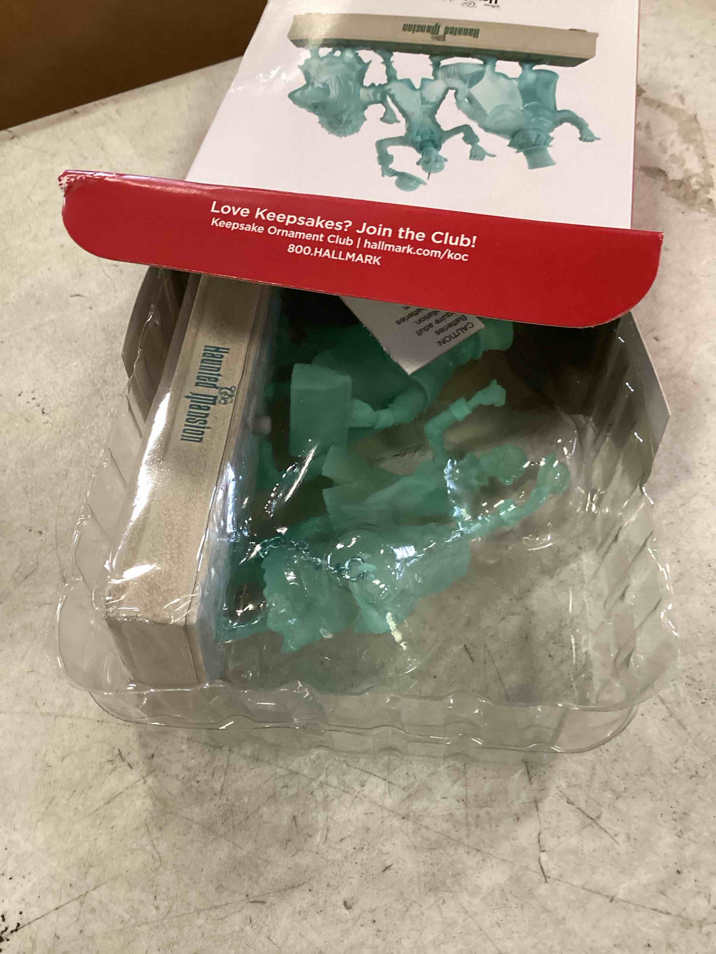 https://s3.amazonaws.com/lotting-images-prod/bidfta/_1727112701991.jpeg