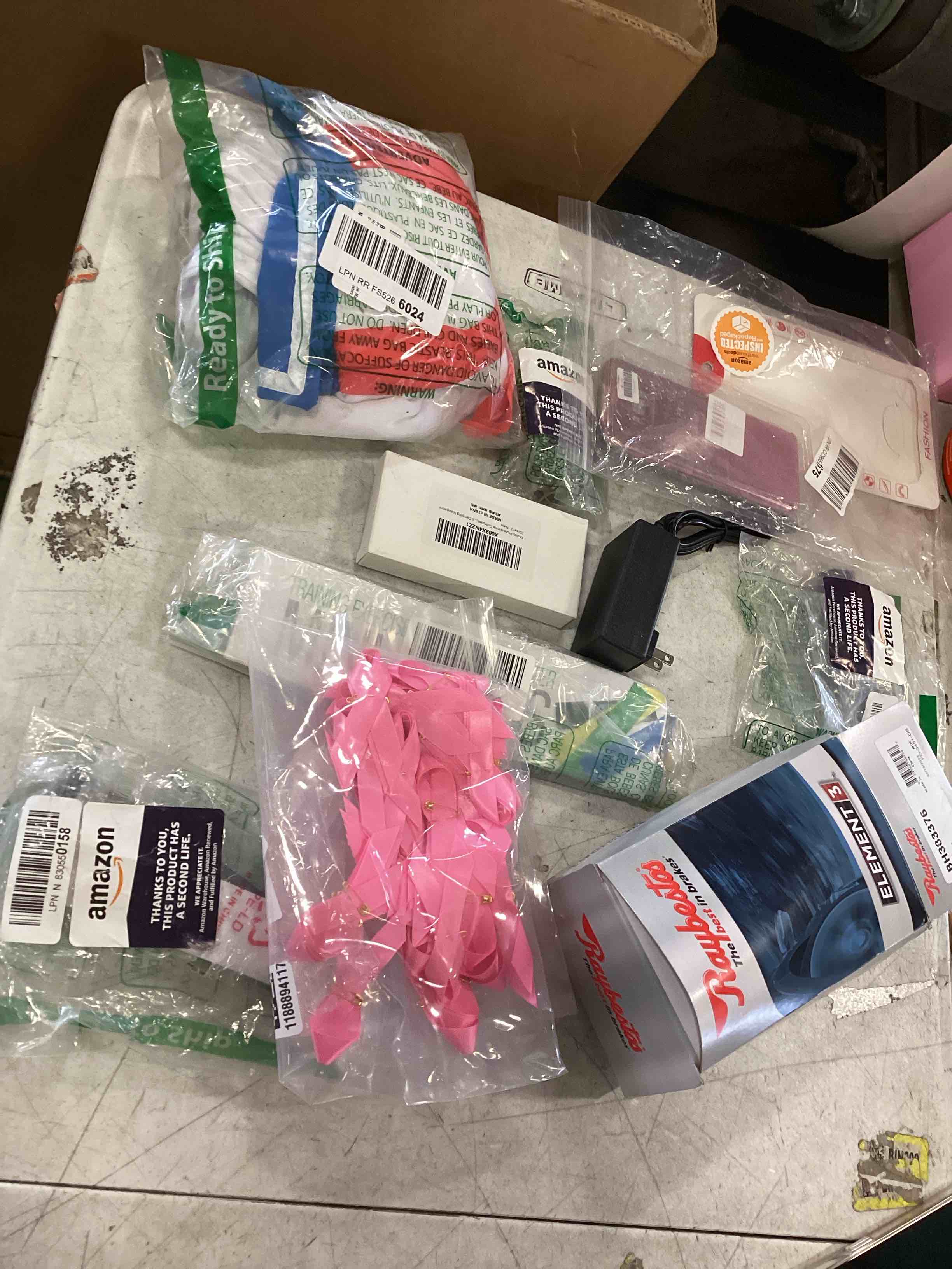 https://s3.amazonaws.com/lotting-images-prod/bidfta/_1727117324327.jpeg