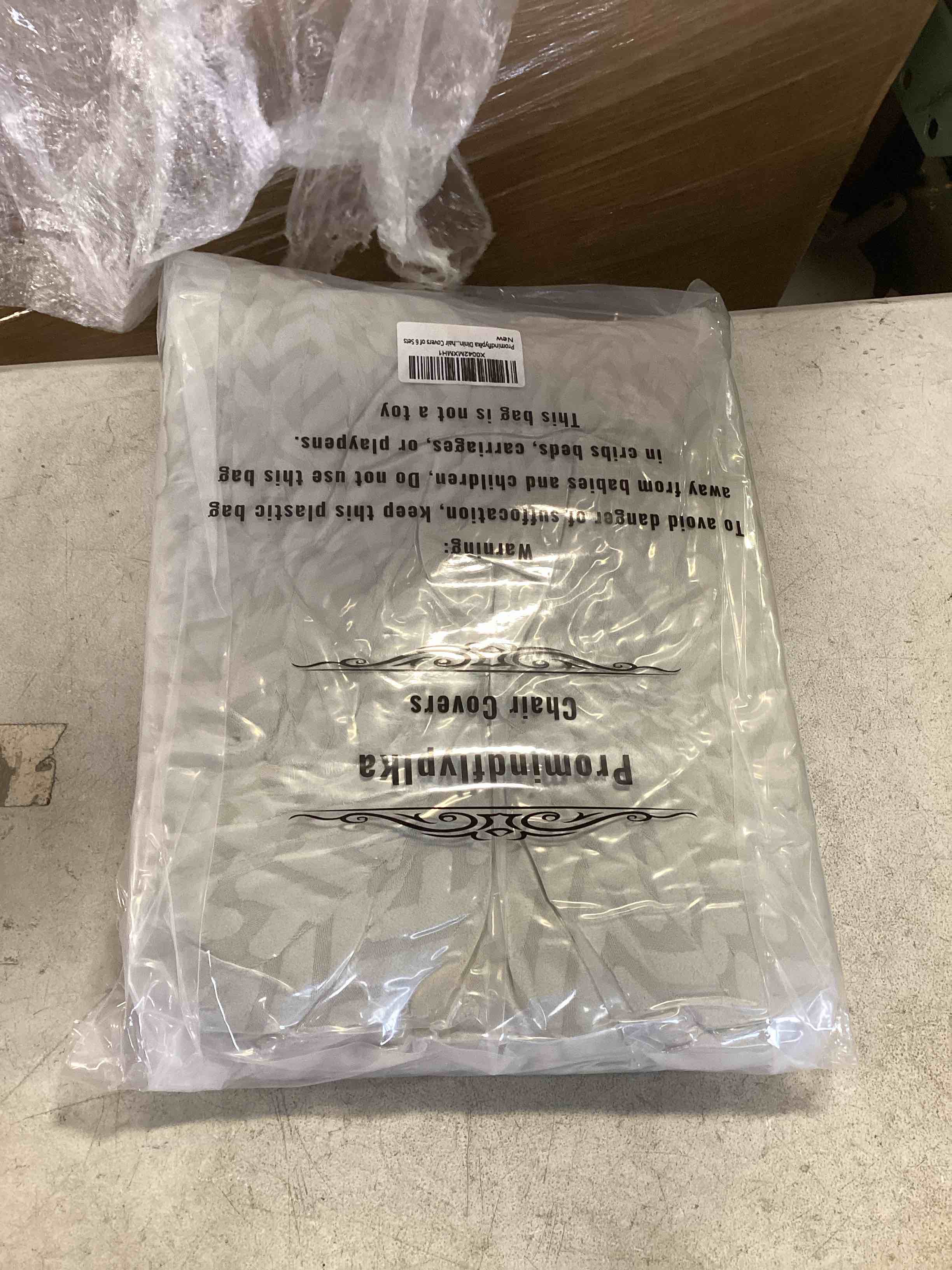 https://s3.amazonaws.com/lotting-images-prod/bidfta/_1727279074699.jpeg