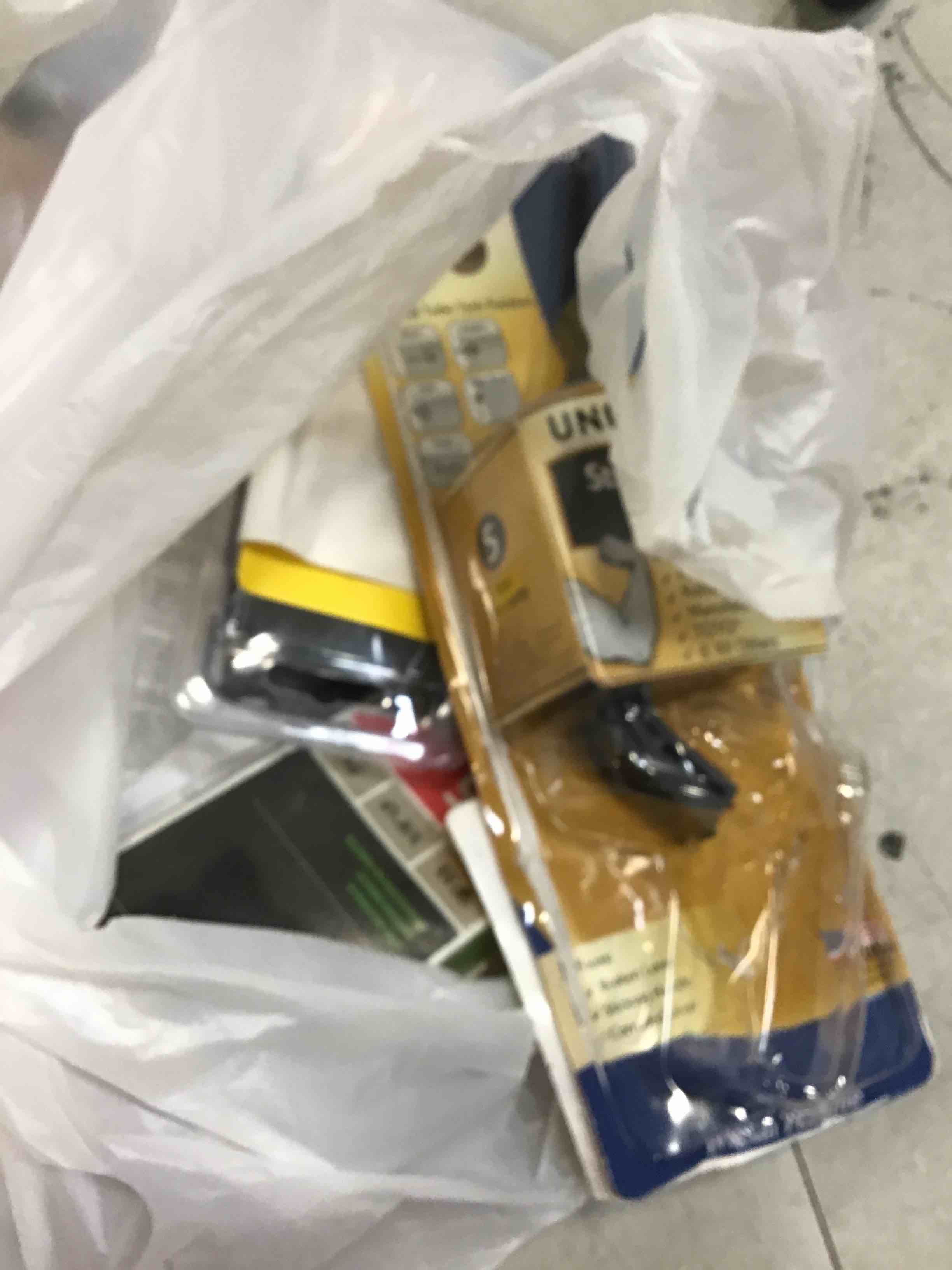 Miscellaneous Grab Bags, Items May Include Home Goods, Children’s Toys, Electronic Accessories, Jewelry, Purses, And Much More 