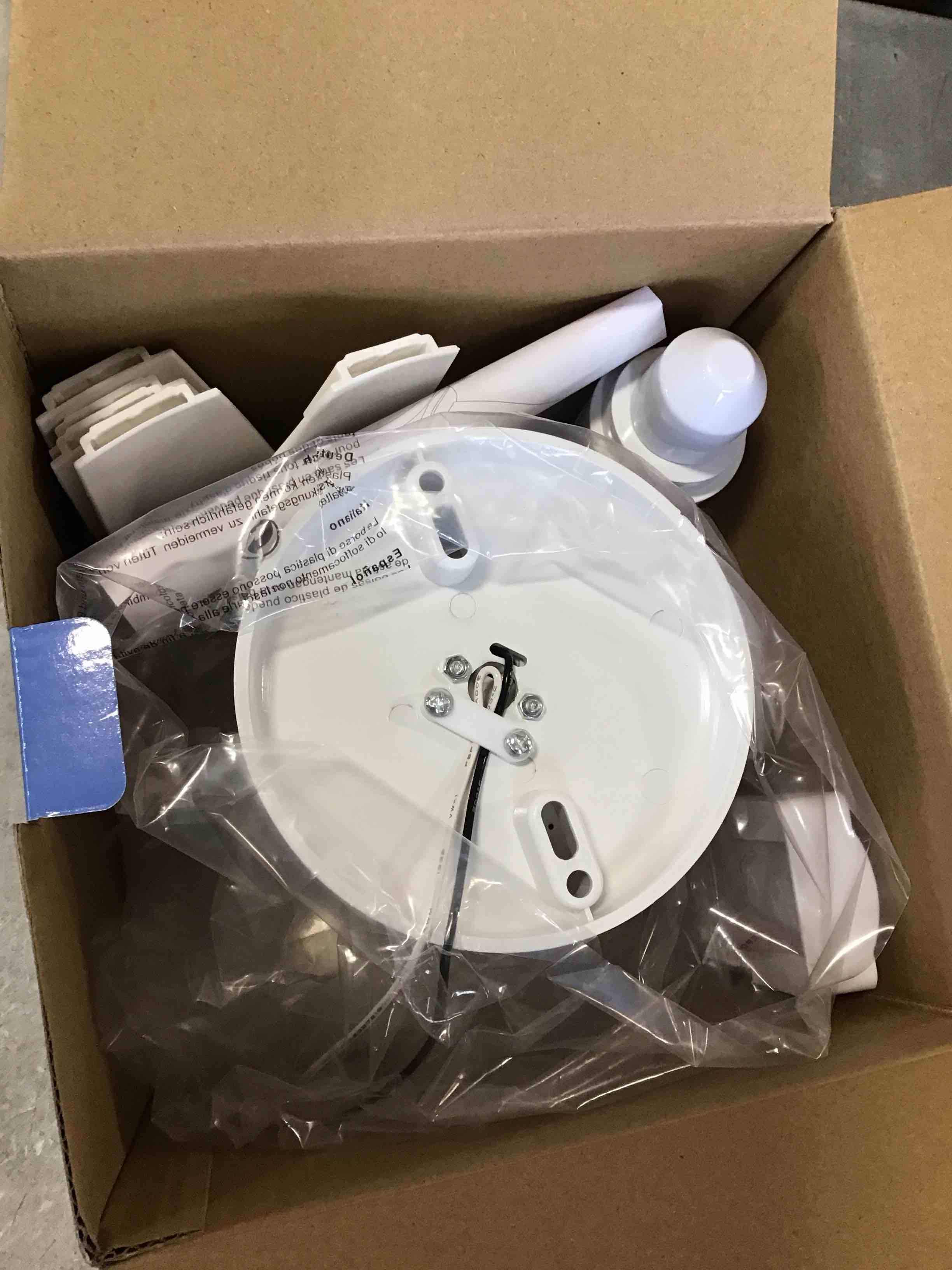 Socket Ceiling Fan Light: Socket Fan Light with Remote & App Control Small Screw in Socket Fan Led Light with E26 Base 6 Speed 3 Color Dimmable for Bedroom Living Room Kitchen Garage Home Office