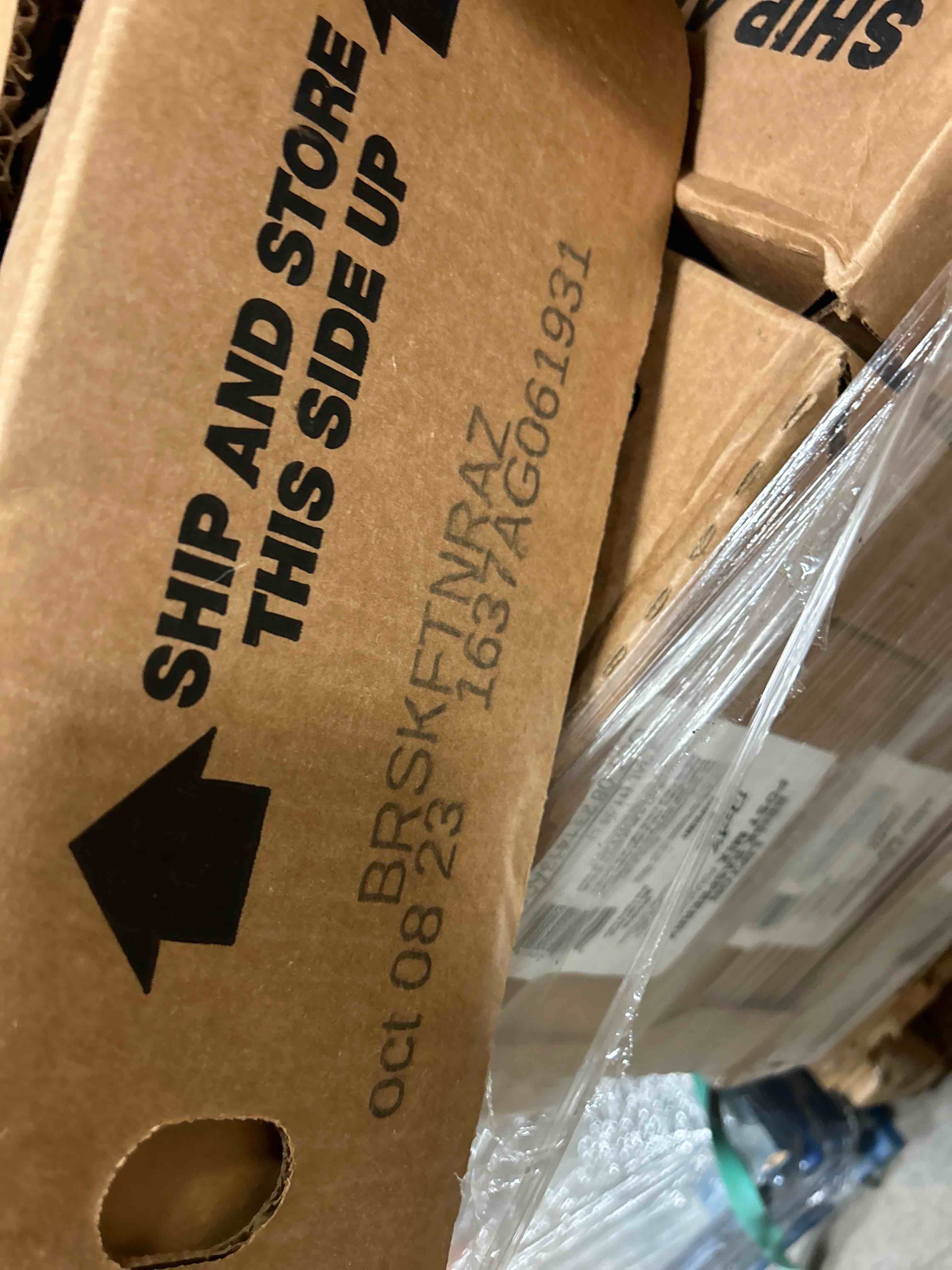 Brisk Iced Tea Raspberry (Fountain) 3gal Bag In Box bb oct 2023