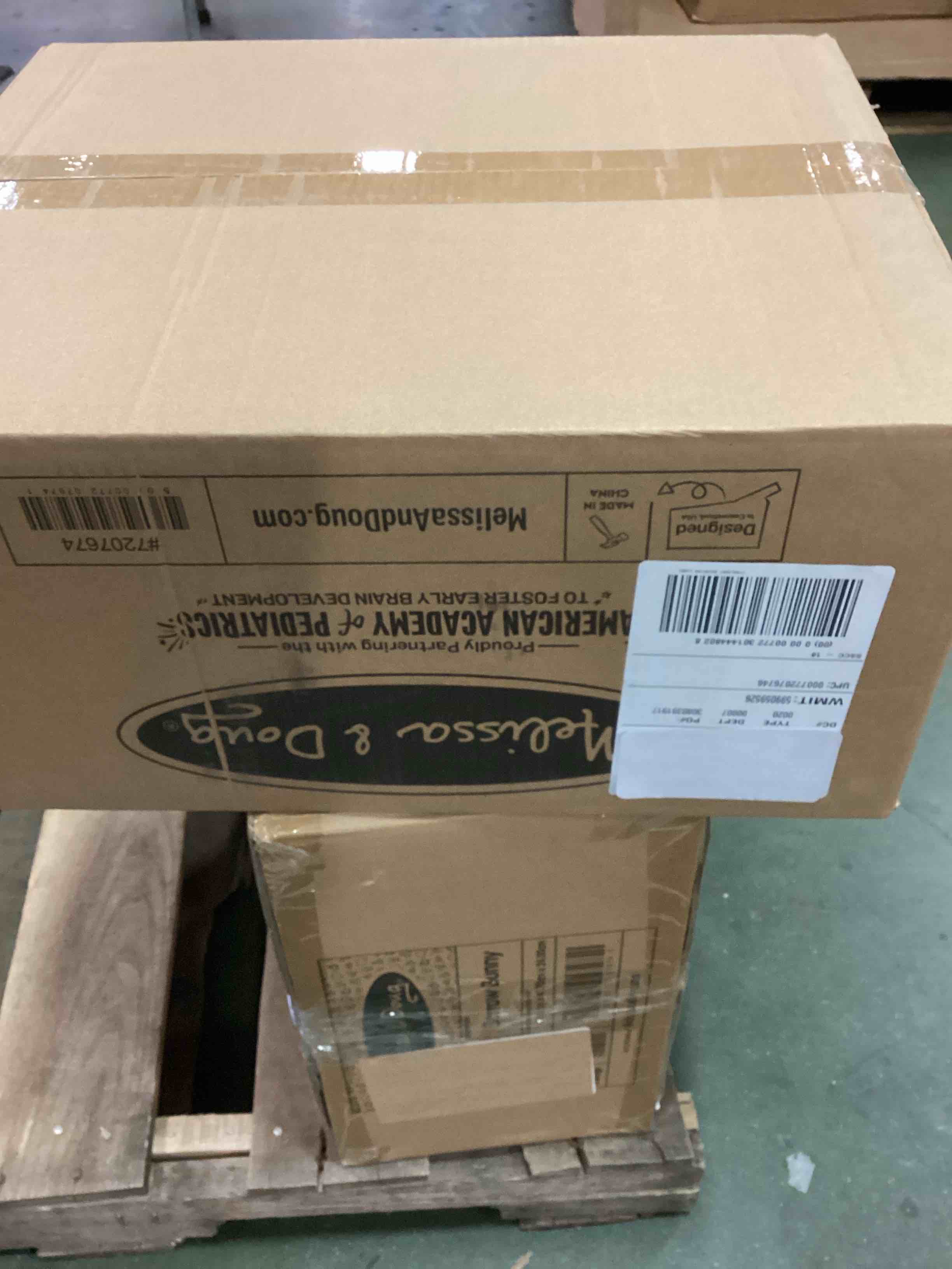 https://s3.amazonaws.com/lotting-images-prod/bidfta/_1728322067178.jpeg