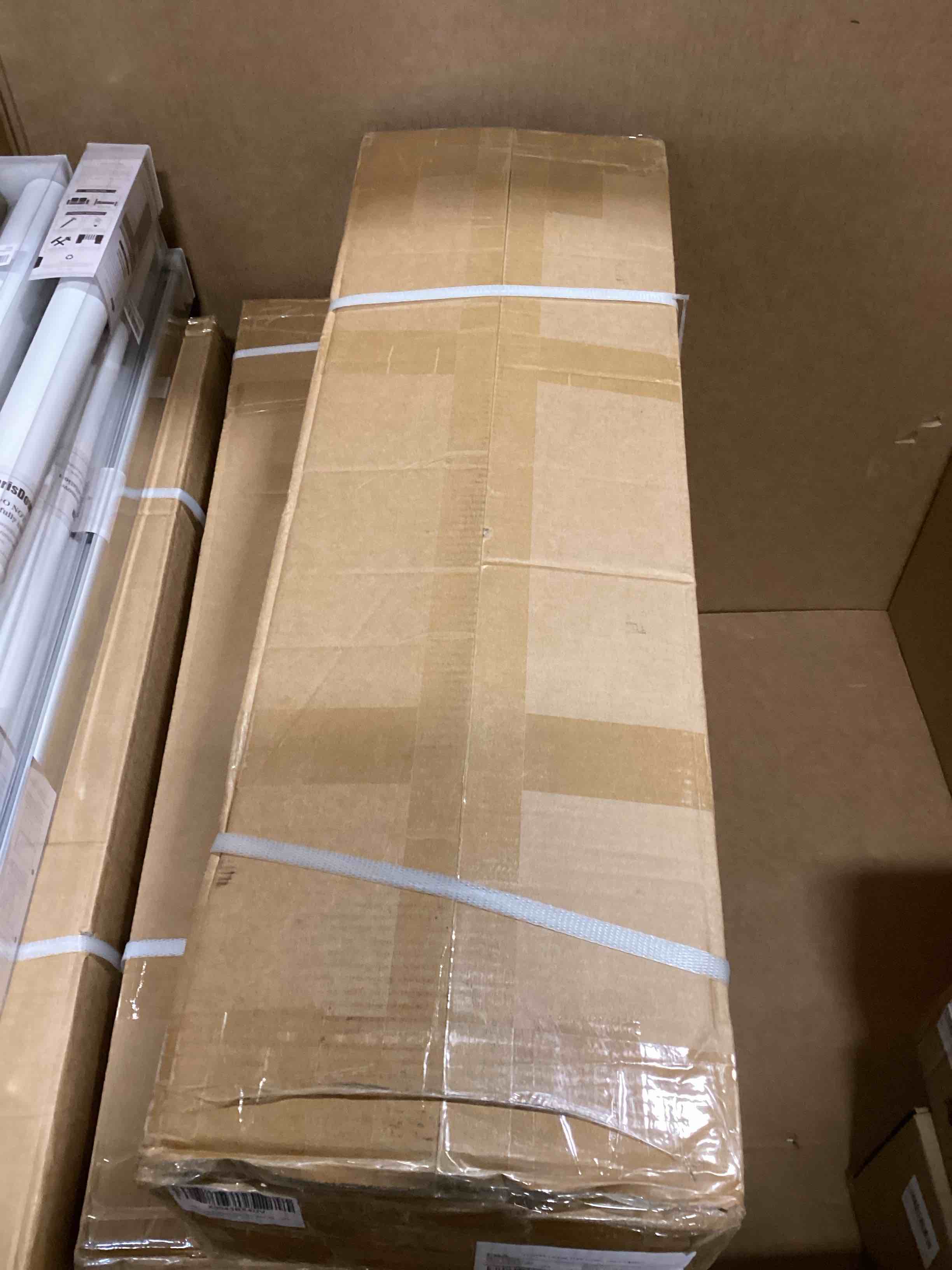 https://s3.amazonaws.com/lotting-images-prod/bidfta/_1728505298733.jpeg