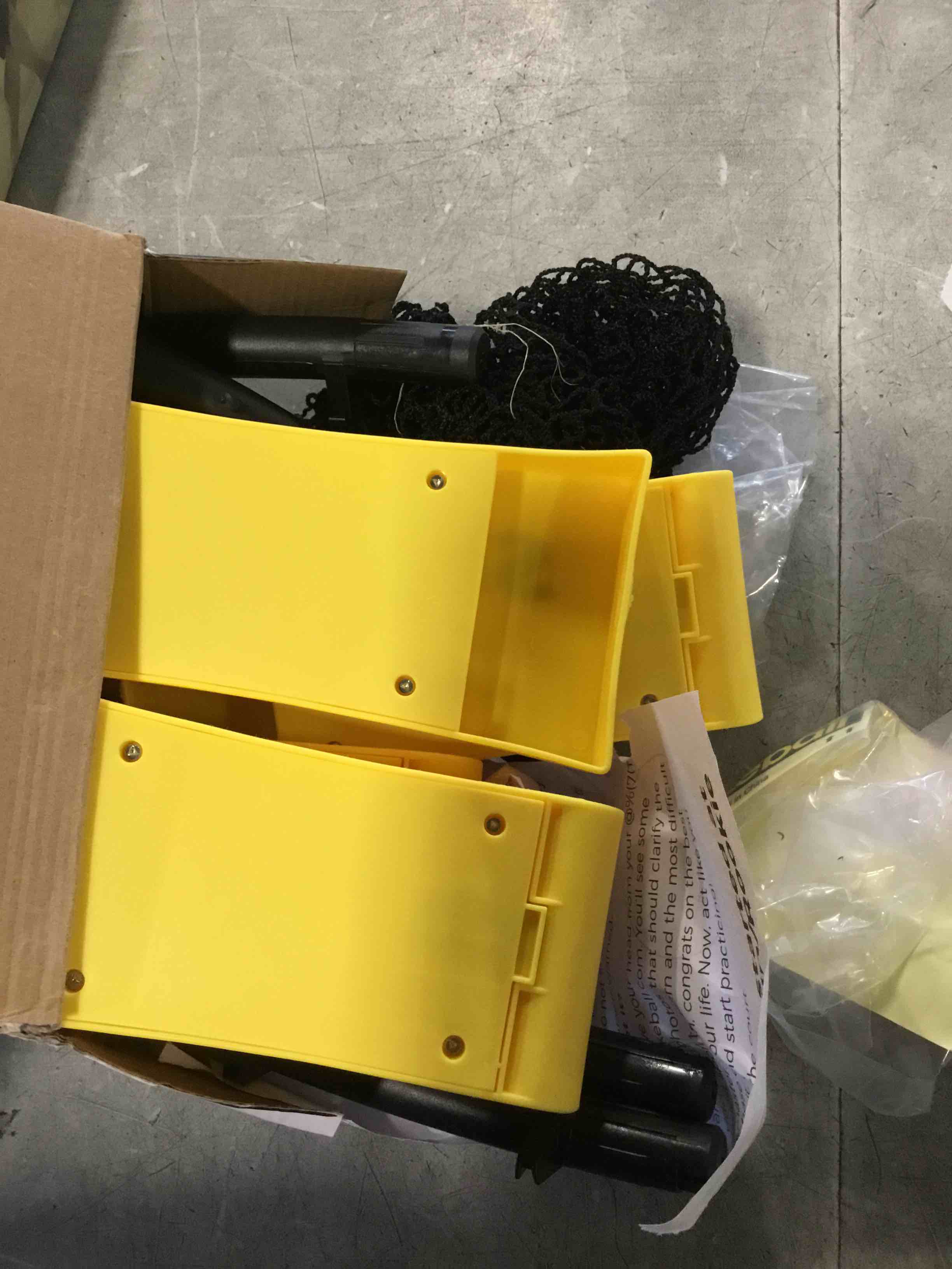 https://s3.amazonaws.com/lotting-images-prod/bidfta/_1728562183089.jpeg