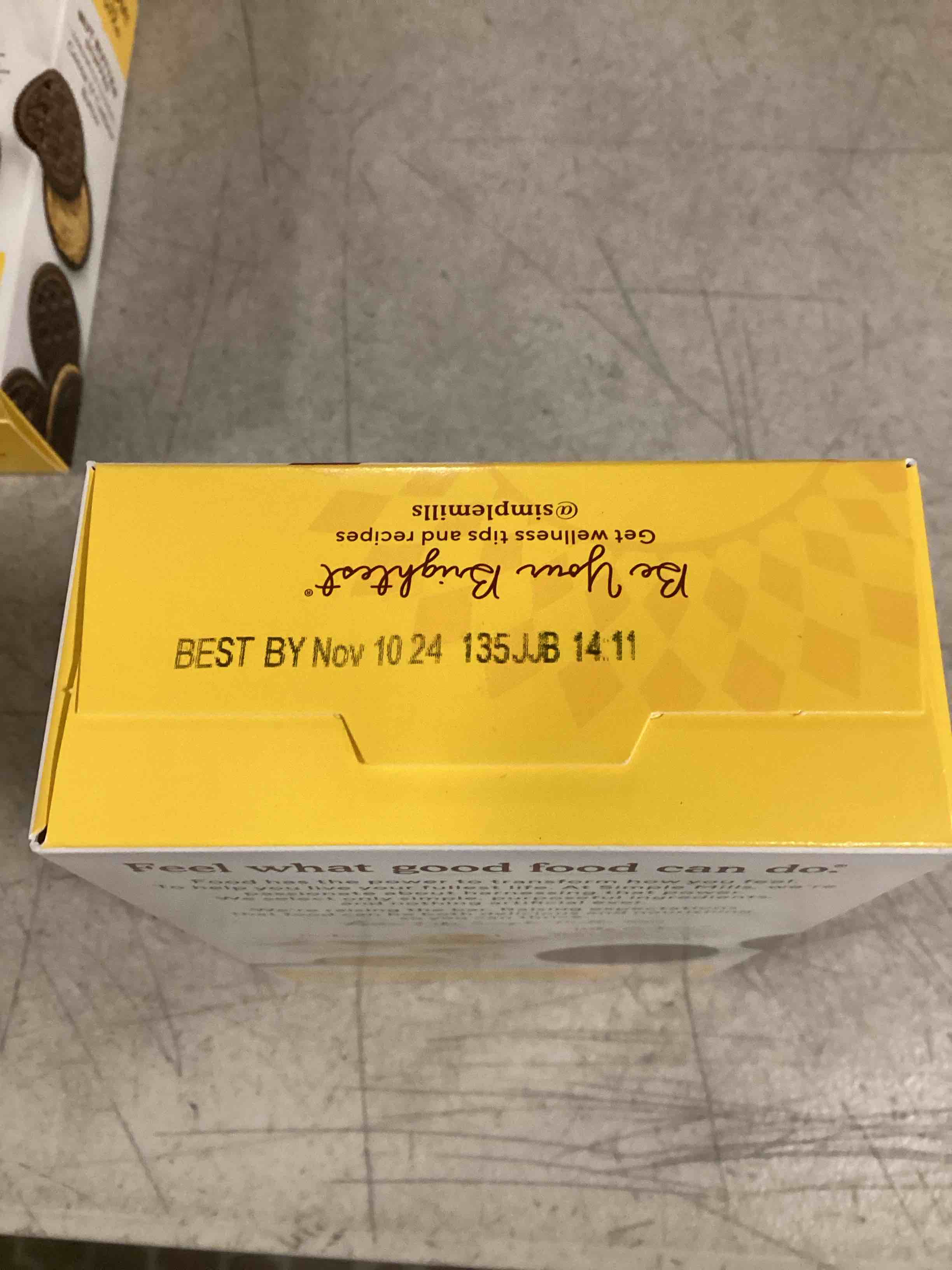 https://s3.amazonaws.com/lotting-images-prod/bidfta/_1728645864476.jpeg