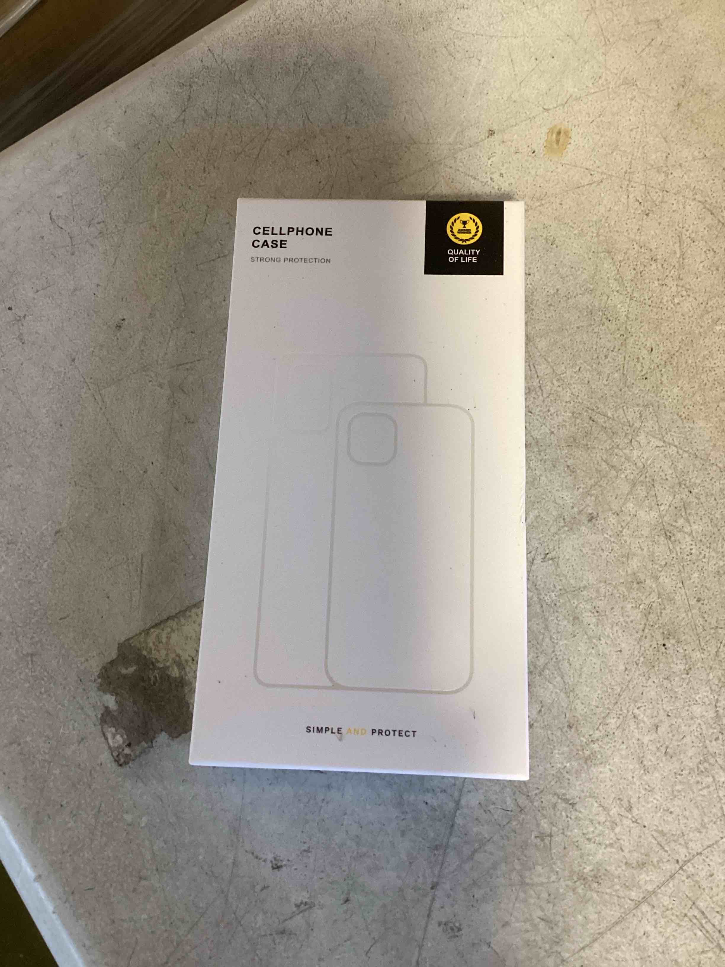https://s3.amazonaws.com/lotting-images-prod/bidfta/_1728661941170.jpeg