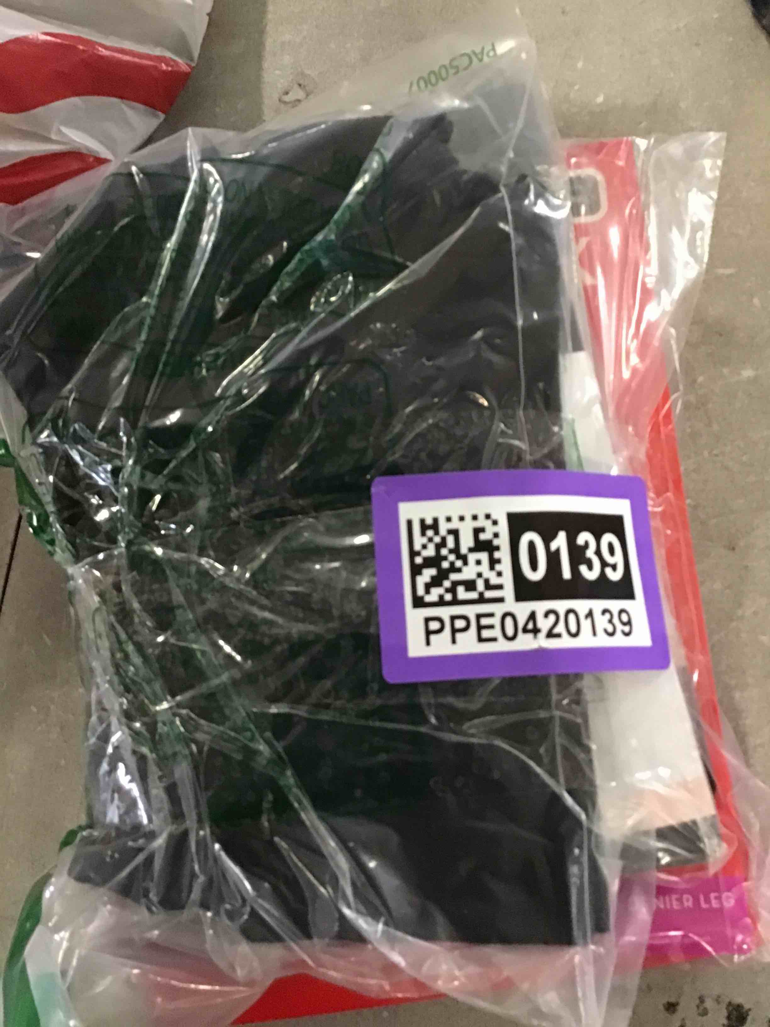 https://s3.amazonaws.com/lotting-images-prod/bidfta/_1728913921512.jpeg