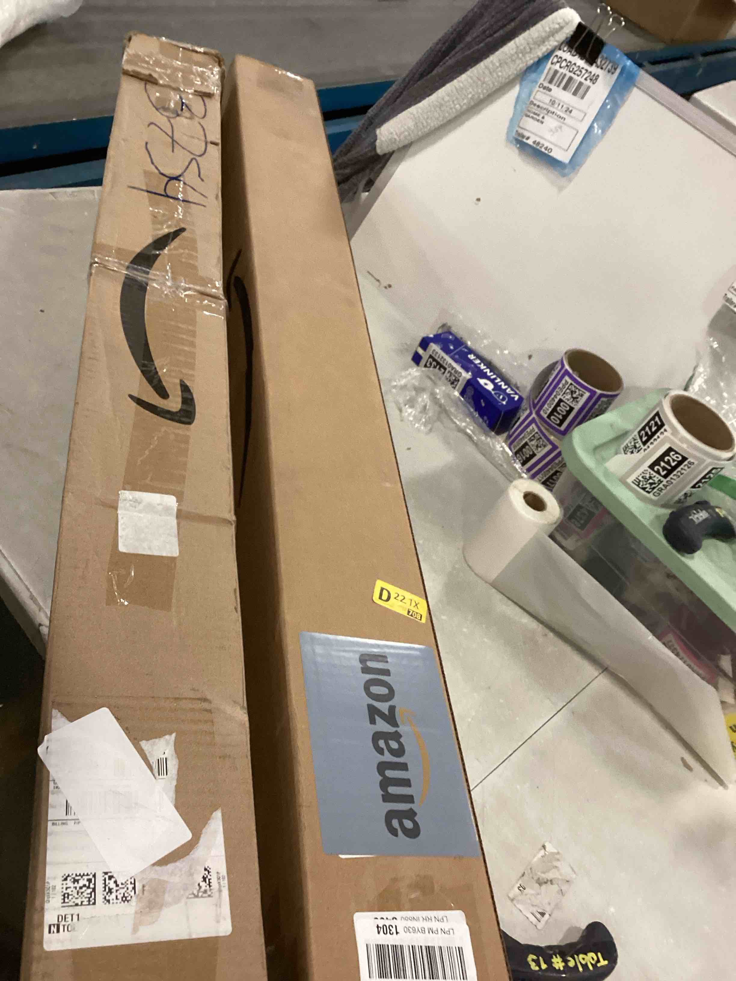 https://s3.amazonaws.com/lotting-images-prod/bidfta/_1729016054074.jpeg