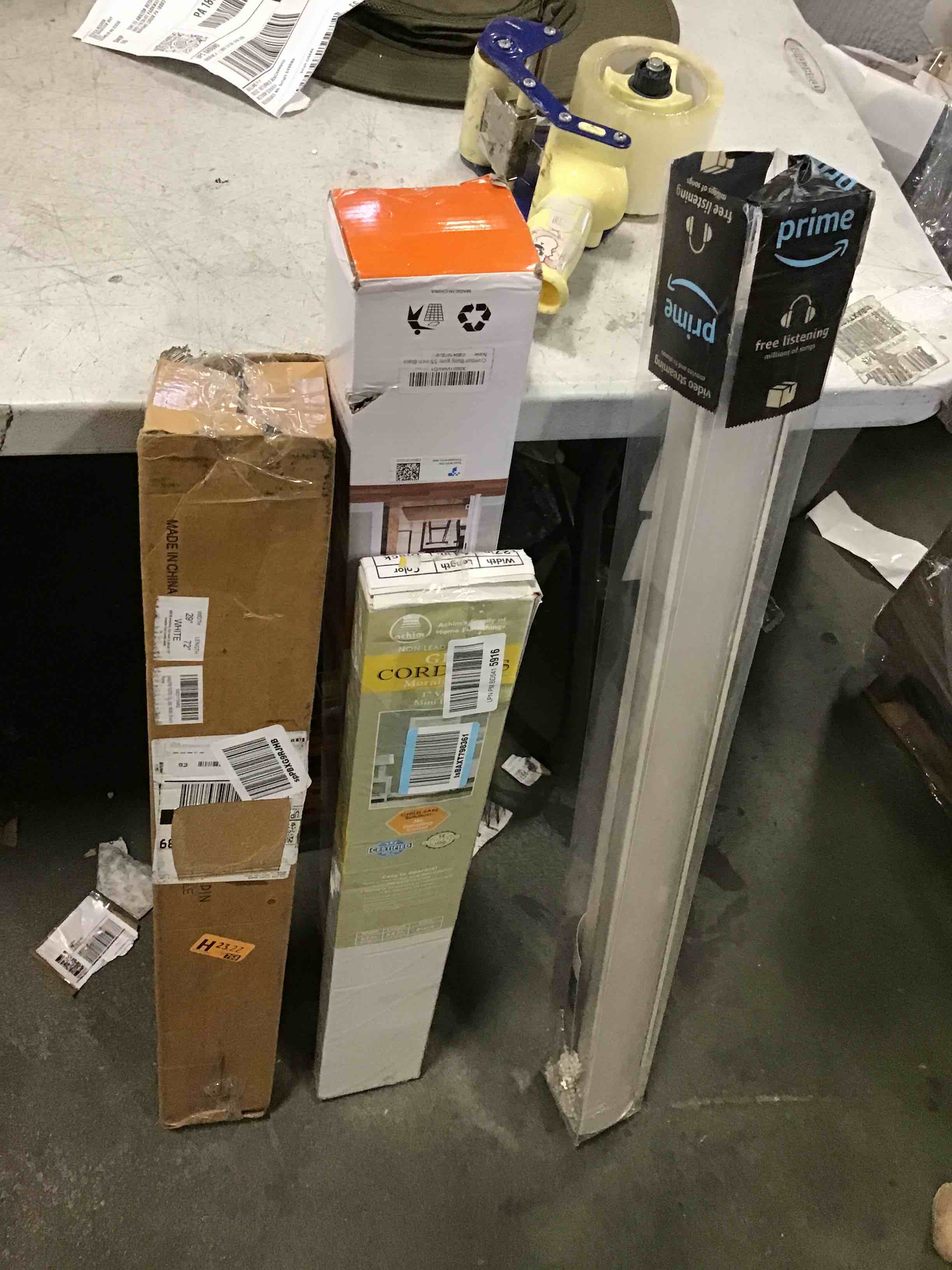 https://s3.amazonaws.com/lotting-images-prod/bidfta/_1729109638367.jpeg
