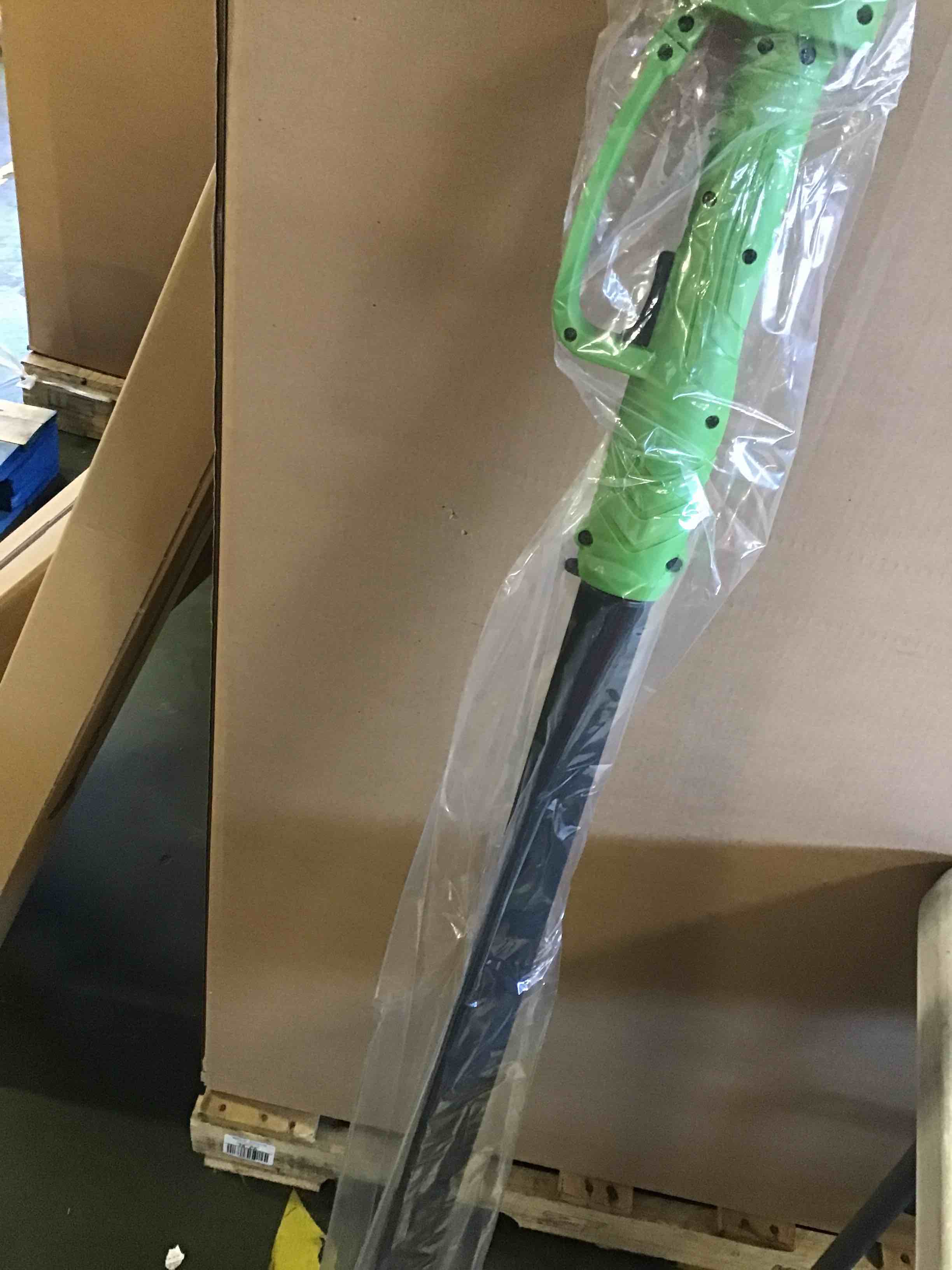 https://s3.amazonaws.com/lotting-images-prod/bidfta/_1729269584254.jpeg