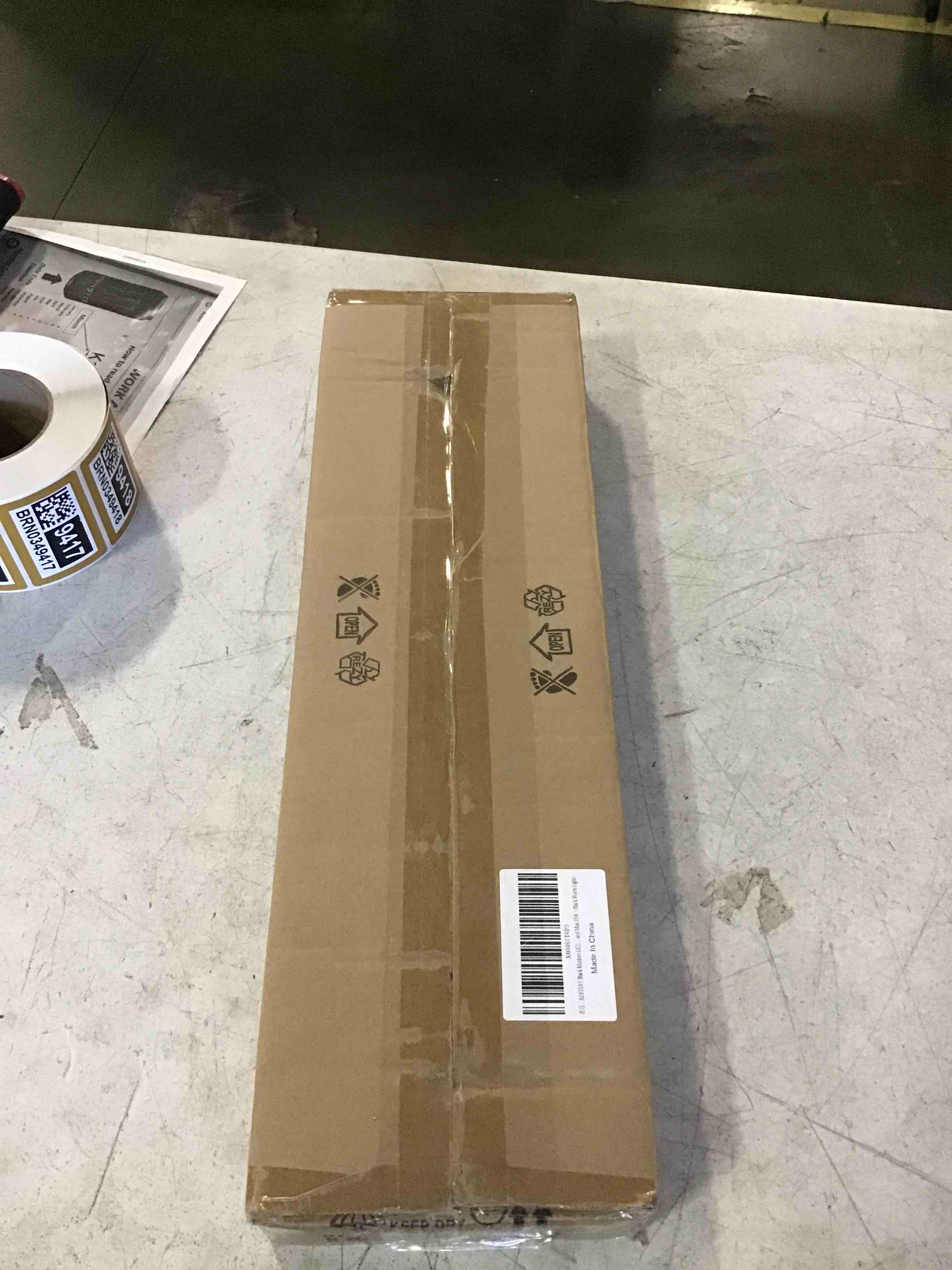 https://s3.amazonaws.com/lotting-images-prod/bidfta/_1729535053400.jpeg
