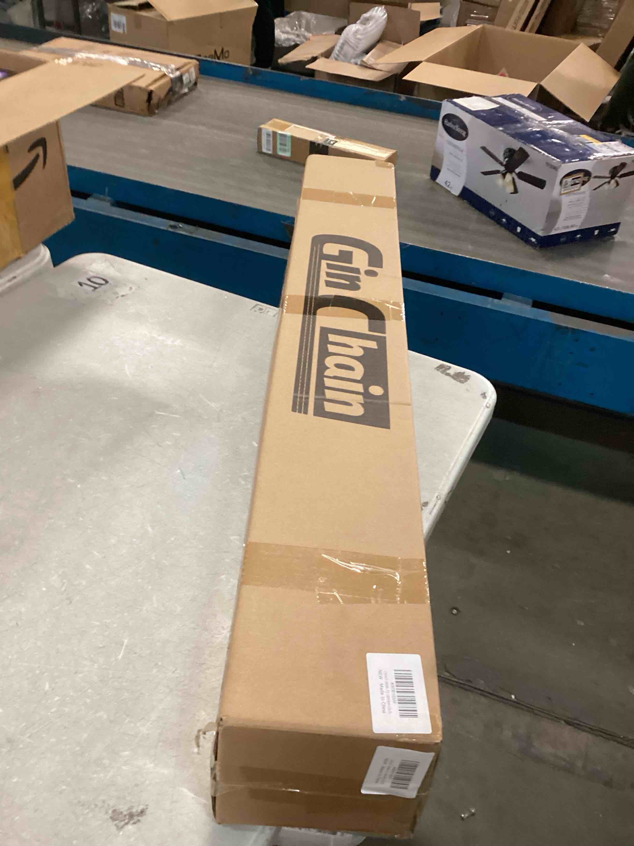 https://s3.amazonaws.com/lotting-images-prod/bidfta/_1729614379279.jpeg