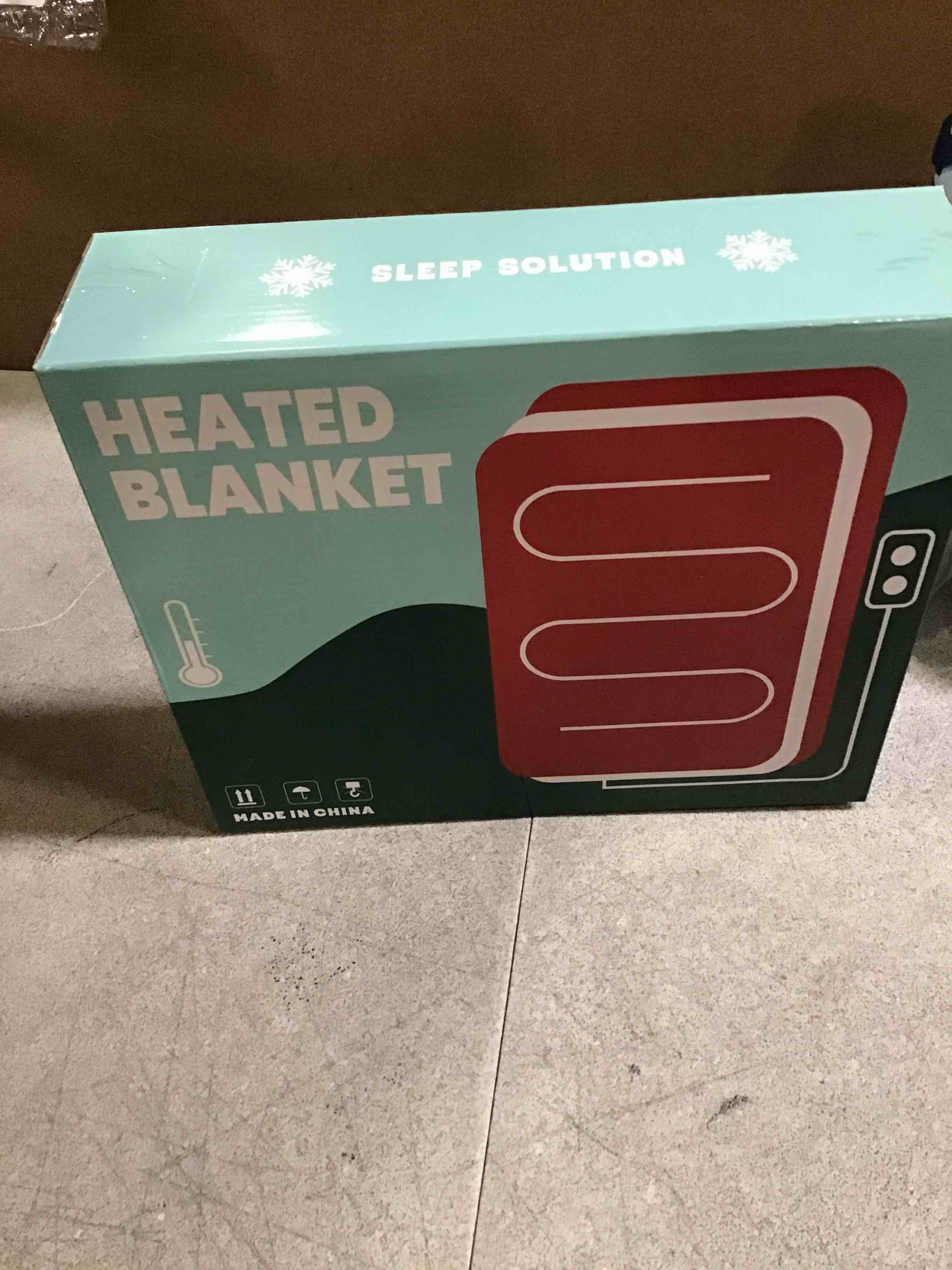 sleep solution Christmas Electric Blanket Heated Throw Blanket - 50"x60" Heating Throw Blanket for Couch Sofa Bed, 6 Heat Levels & 4-Hour Auto-Off, Machine Washable, FCC & ETL, Gray Snowman