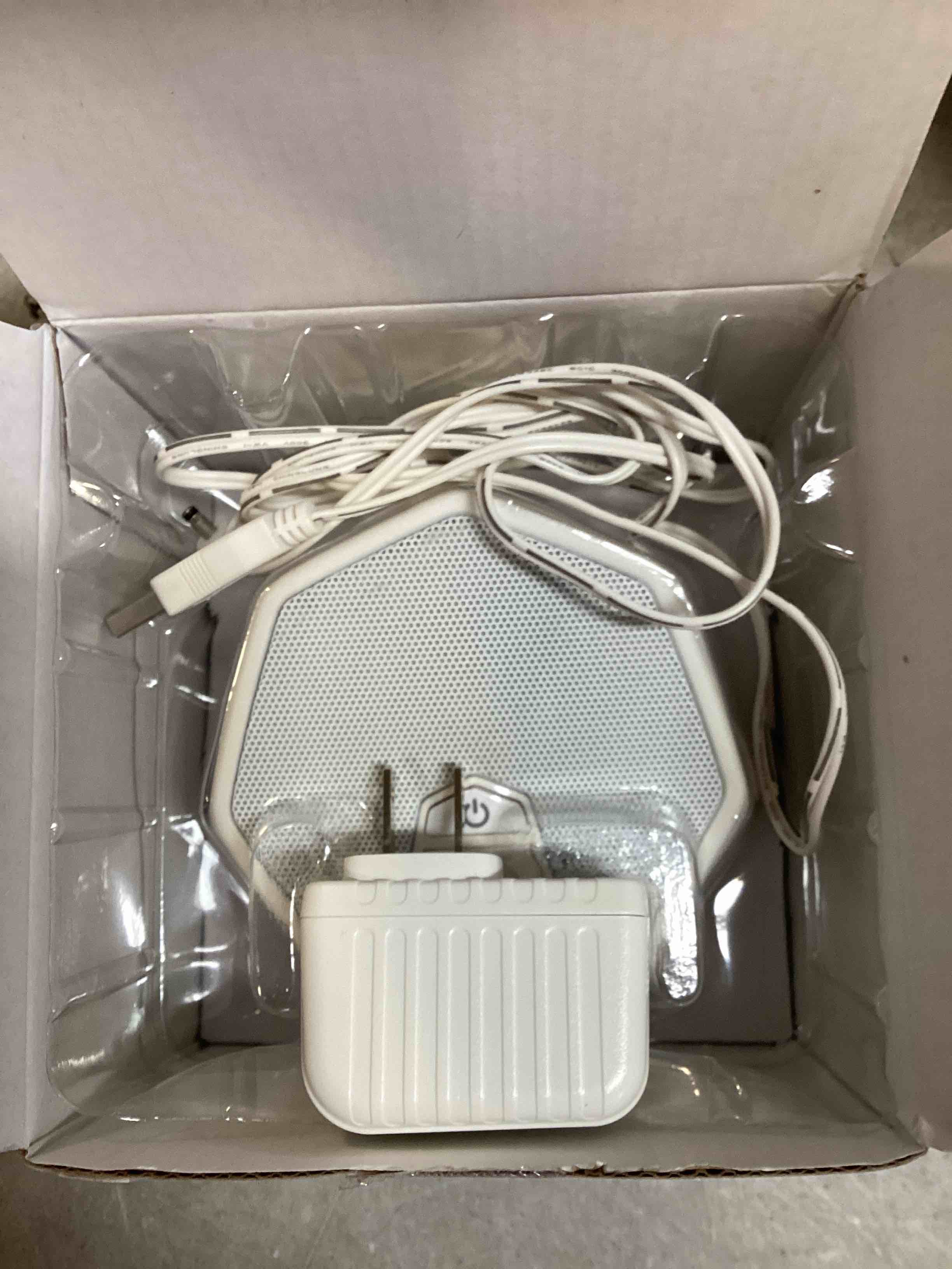 https://s3.amazonaws.com/lotting-images-prod/bidfta/_1729621283166.jpeg