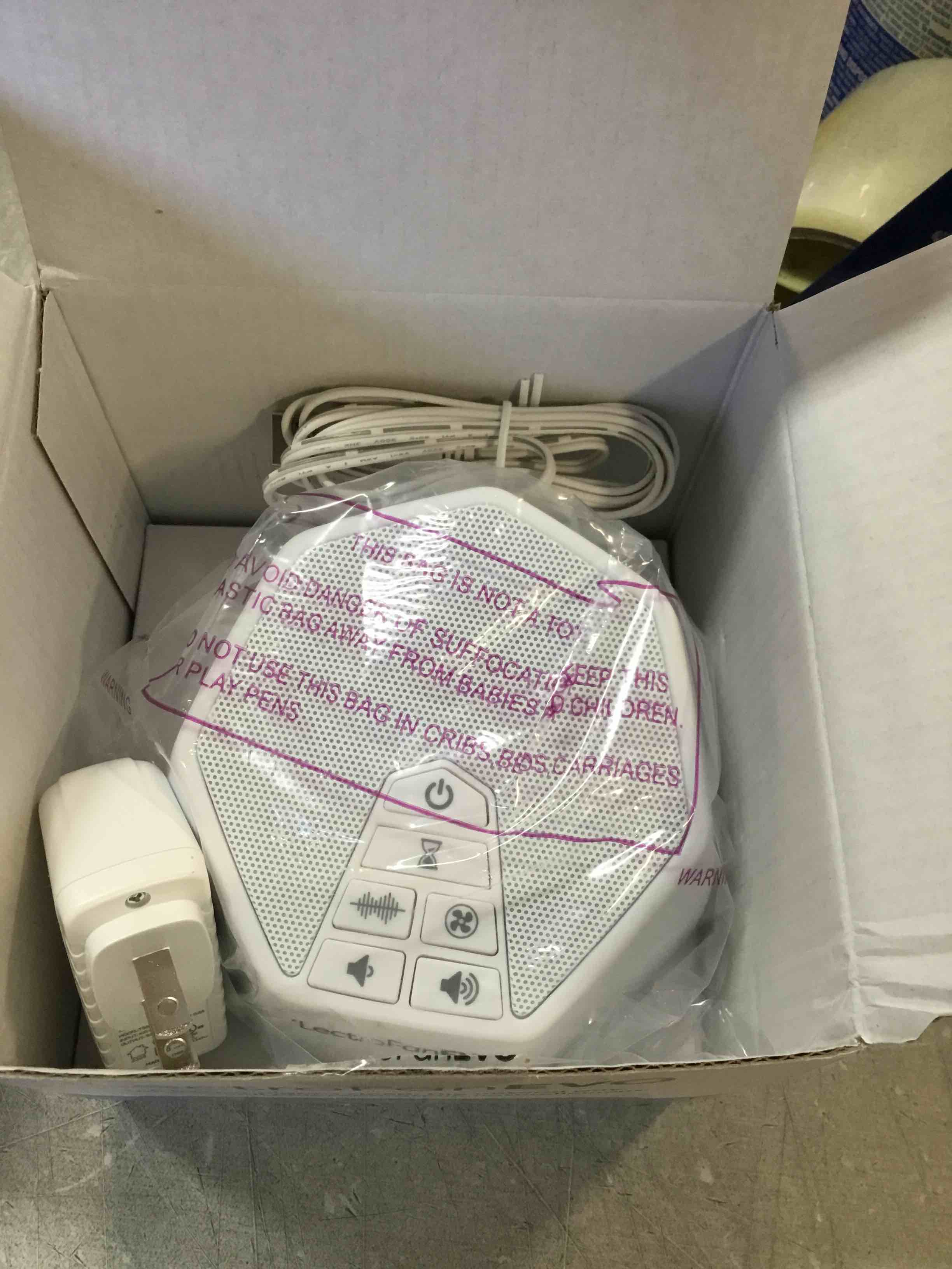 https://s3.amazonaws.com/lotting-images-prod/bidfta/_1729697181936.jpeg
