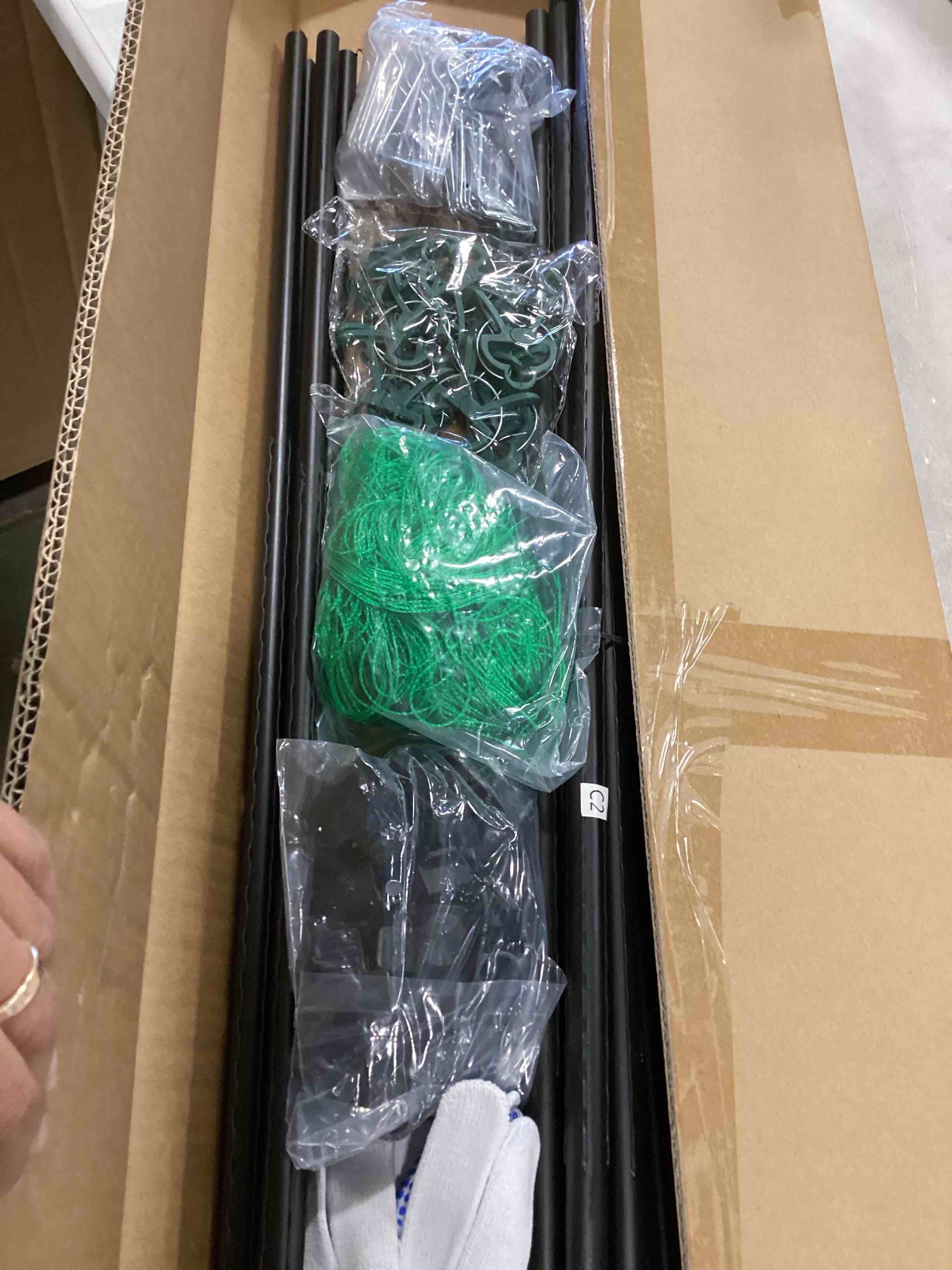 https://s3.amazonaws.com/lotting-images-prod/bidfta/_1729783198004.jpeg