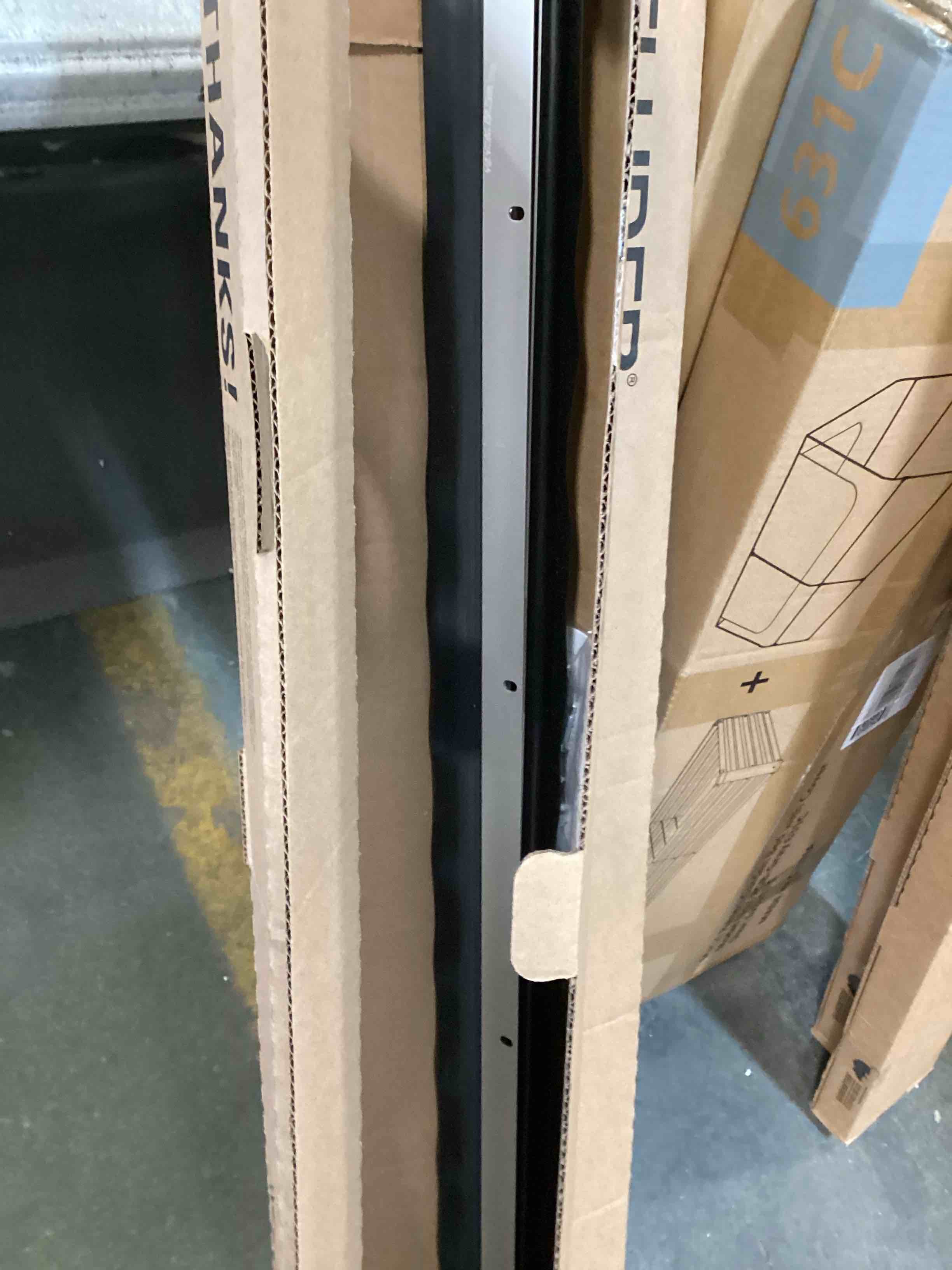 https://s3.amazonaws.com/lotting-images-prod/bidfta/_1729787009396.jpeg