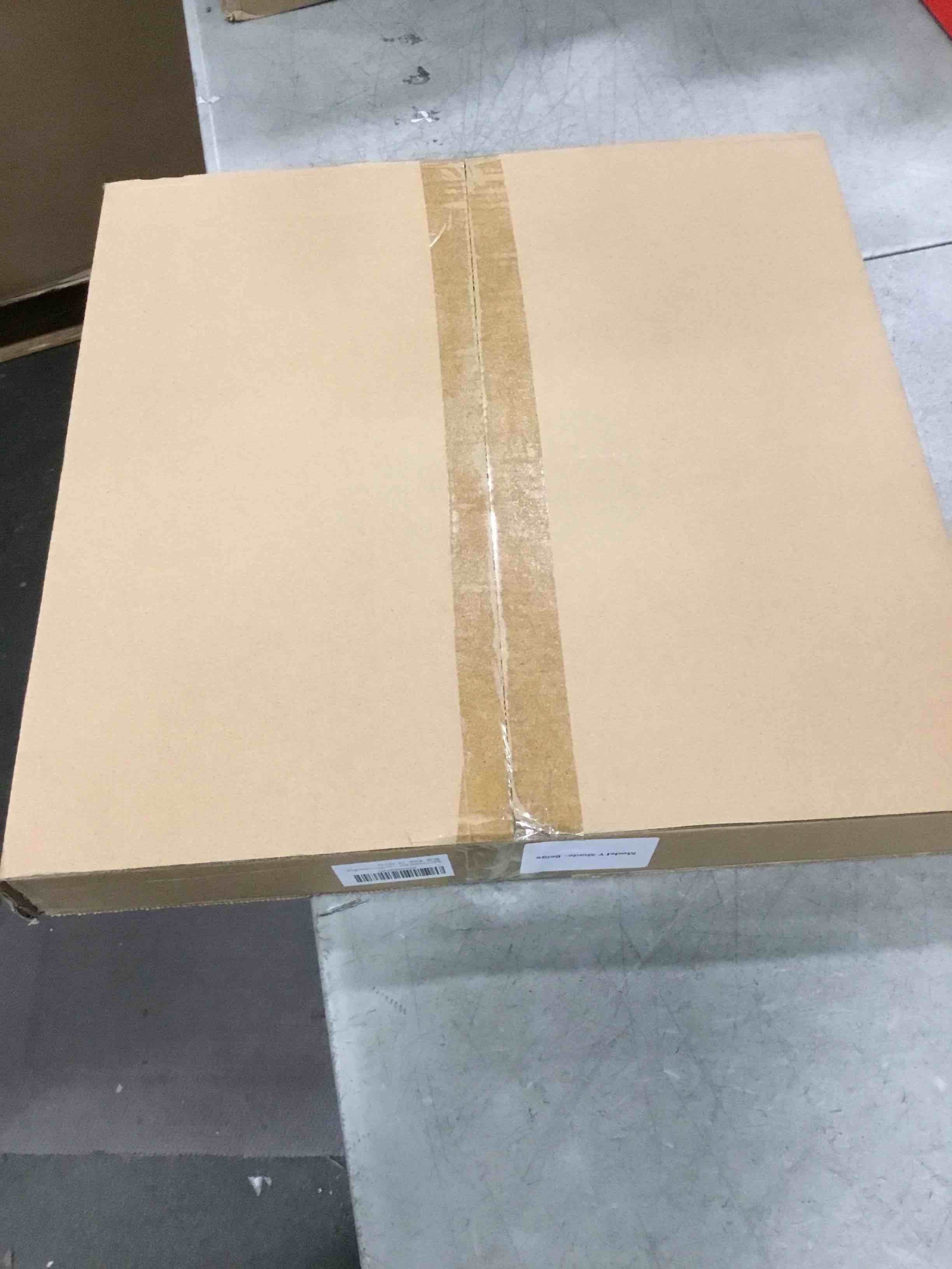 https://s3.amazonaws.com/lotting-images-prod/bidfta/_1730119933629.jpeg